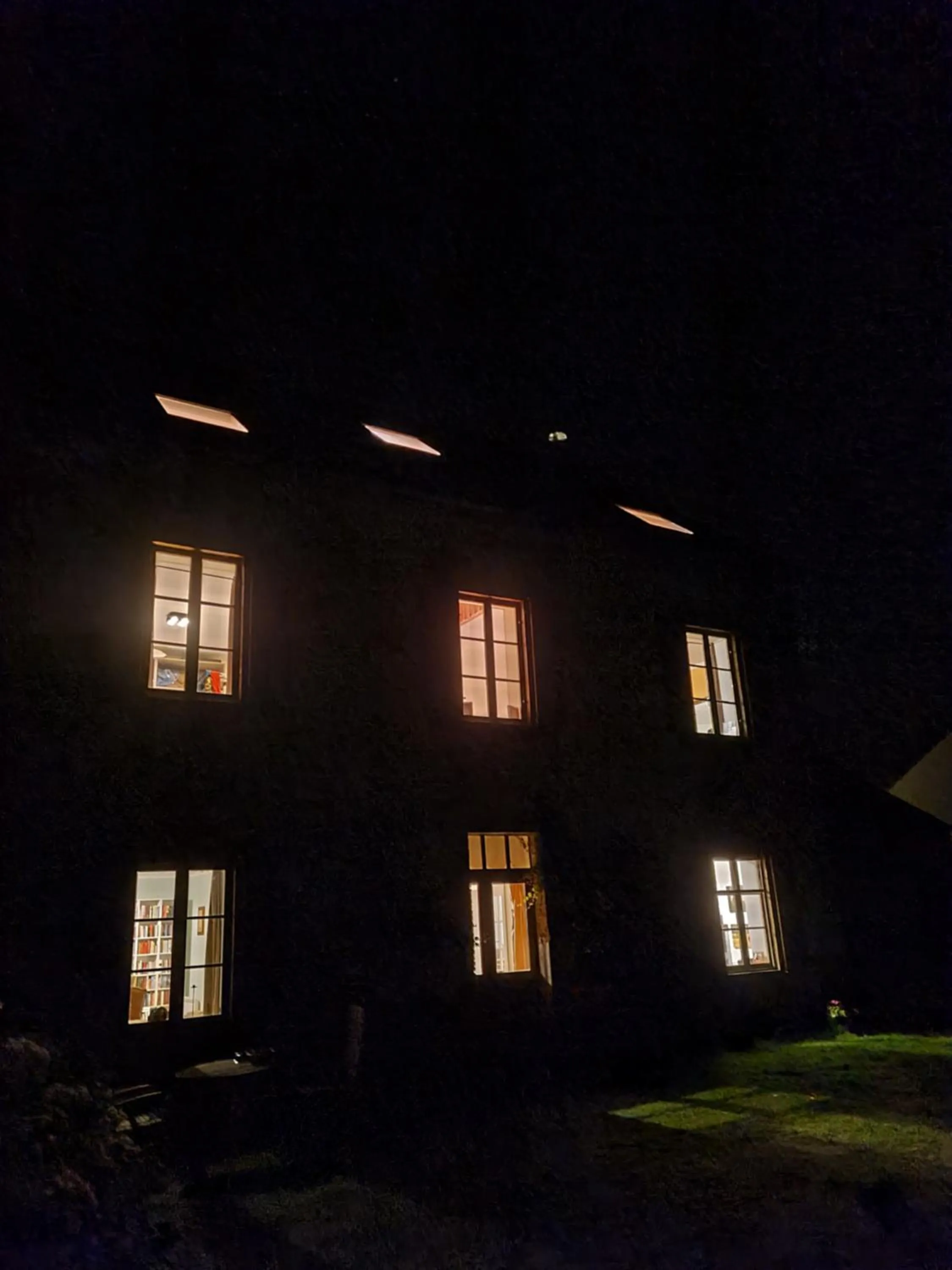 Property building in L'Eléphant Heureux