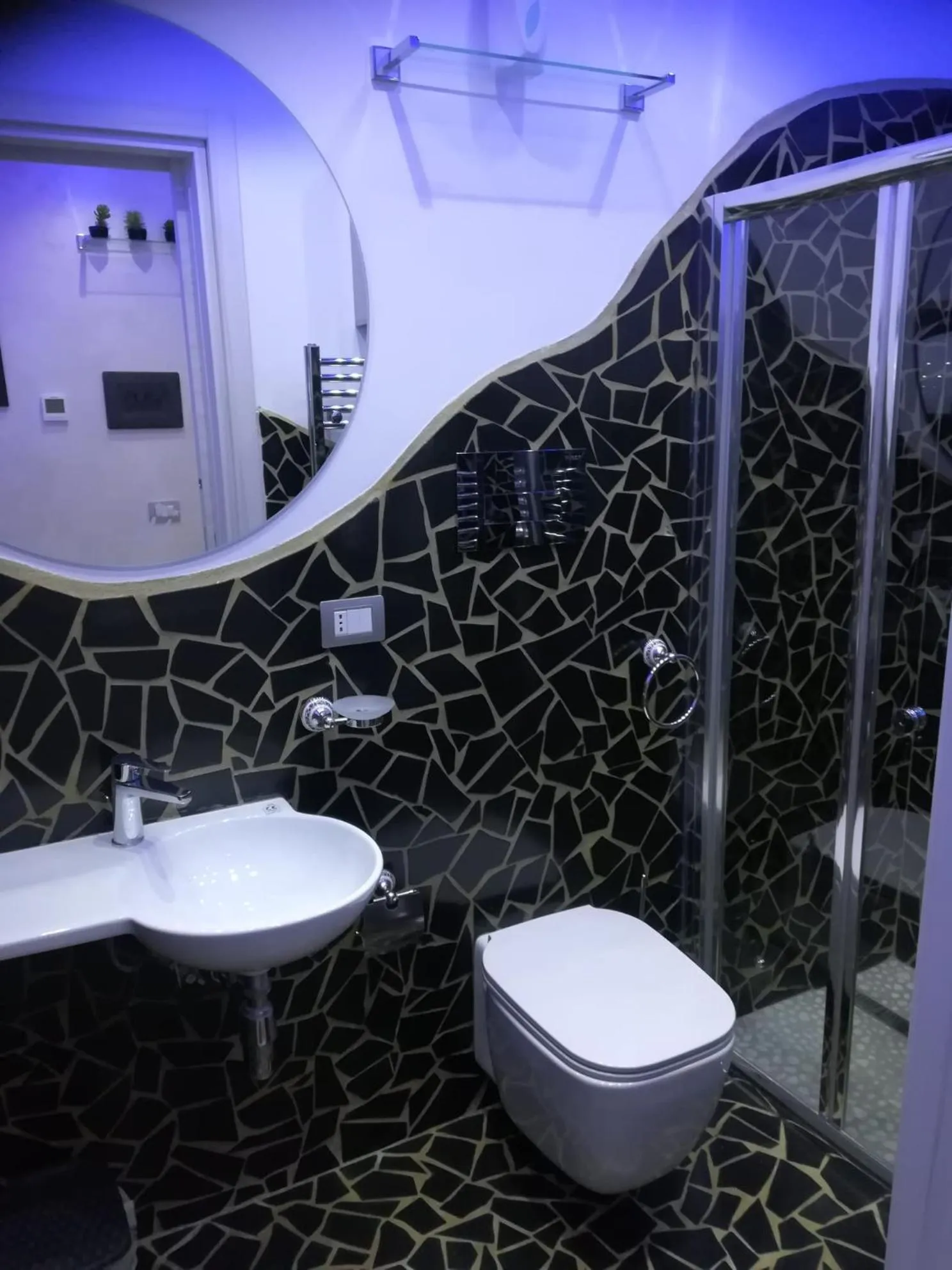 Bathroom in B&B Dalì