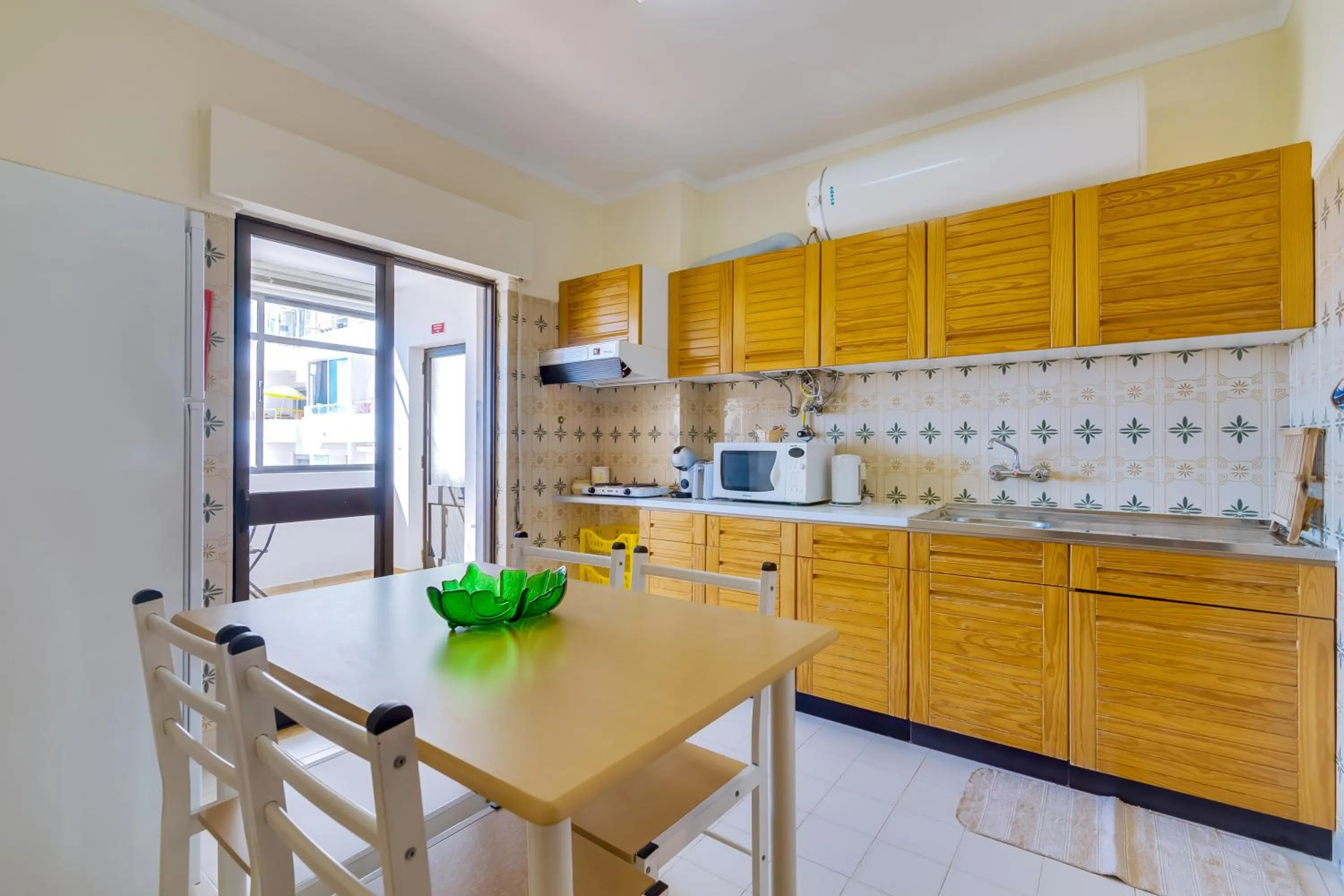Kitchen or kitchenette in InfiniteSeaView - Quarteira at Homesbyfc