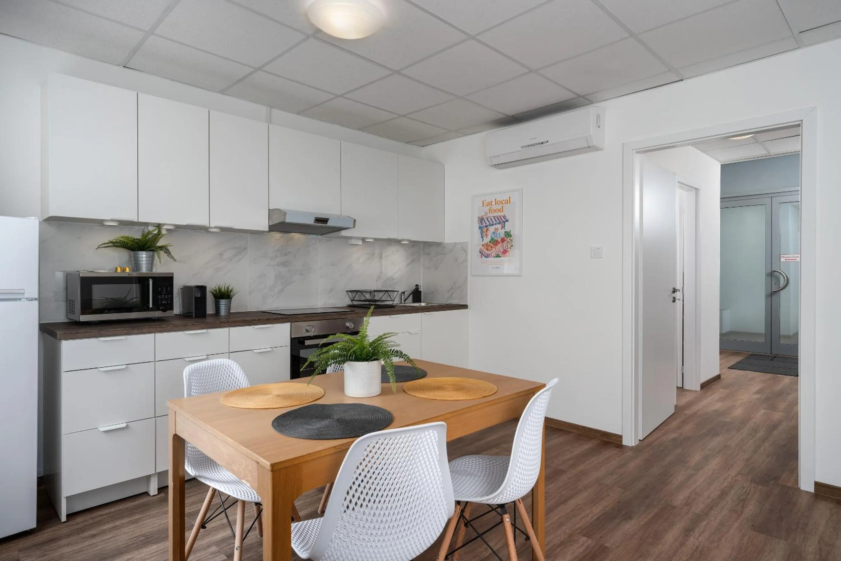 Kitchen or kitchenette in Central Passage Apartments by Vagabond Downtown