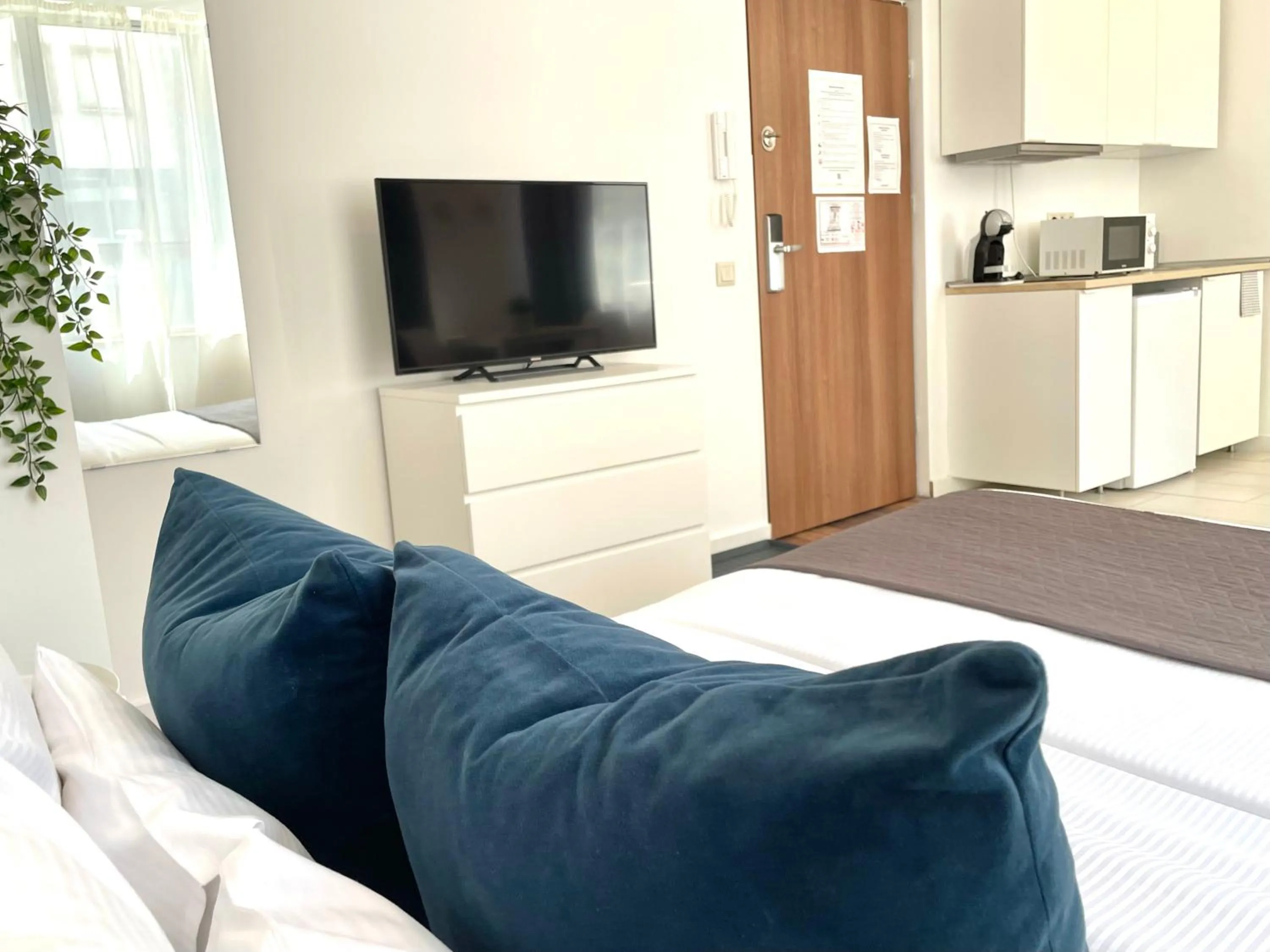 kitchen in Central Passage Apartments by Vagabond Downtown