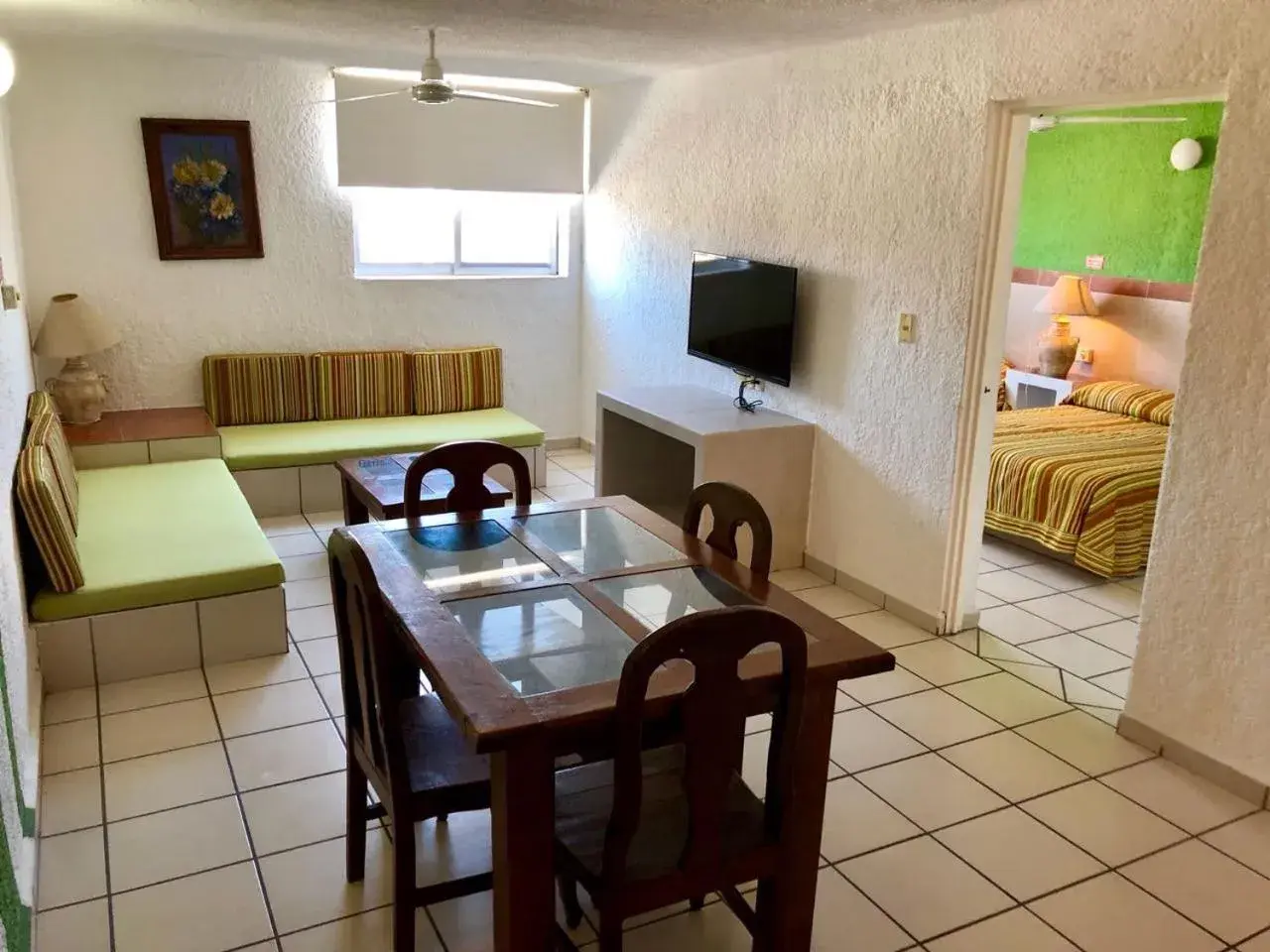 Apartment (7 Adults) in Suites Santa Barbara Apartment (7 Adults) in Suites Santa Barbara