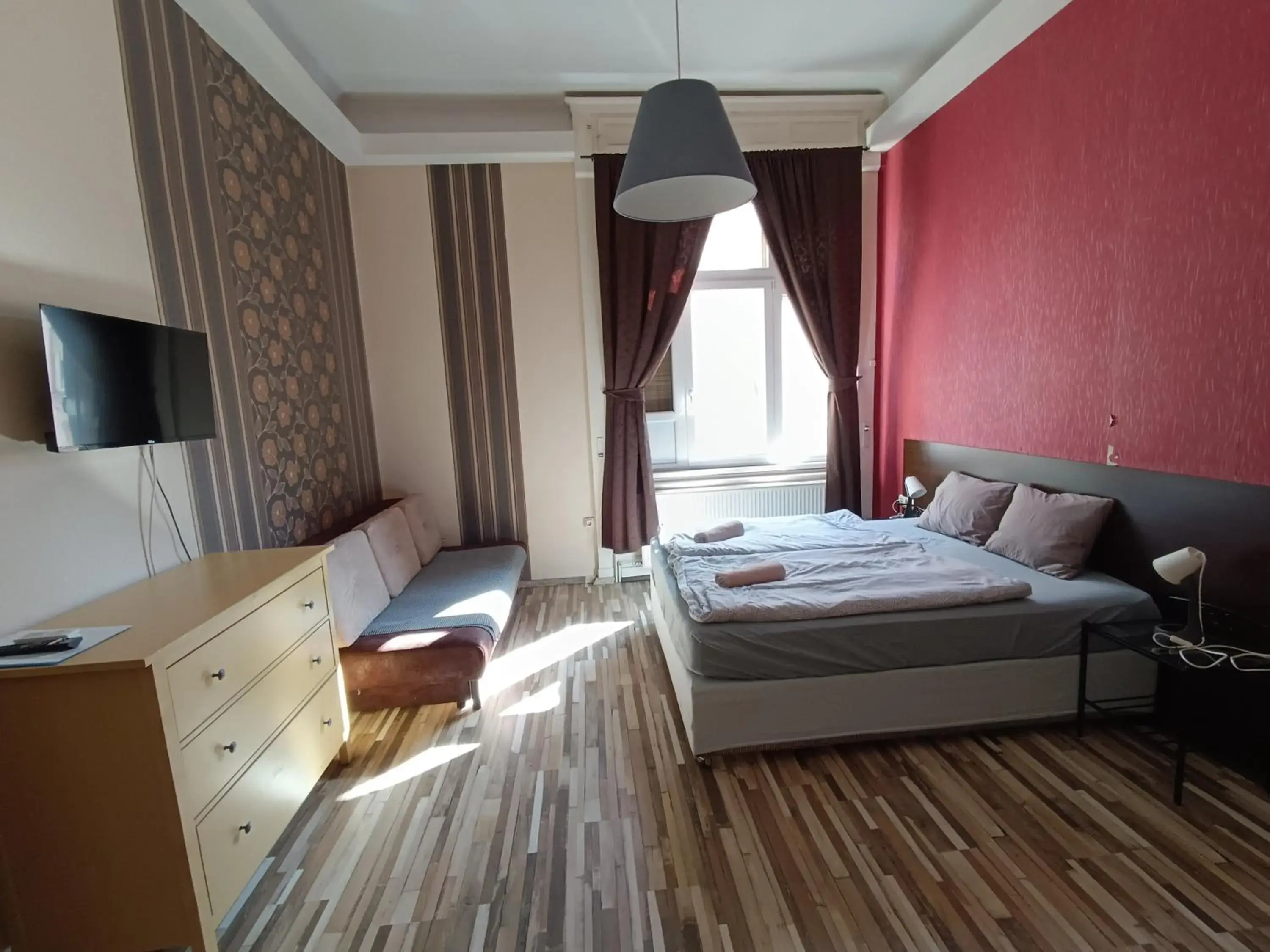 Large Apartment (1-4 Adults) - Wesselényi utca 18. in Liechtenstein Apartments Large Apartment (1-4 Adults) - Wesselényi utca 18. in Liechtenstein Apartments