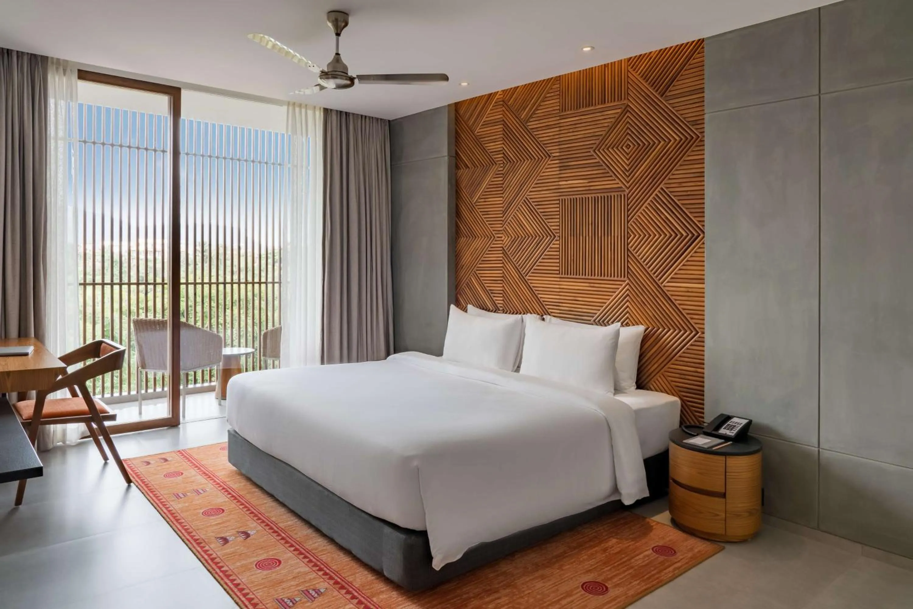 Bed in Radisson Resort and Spa Lonavala