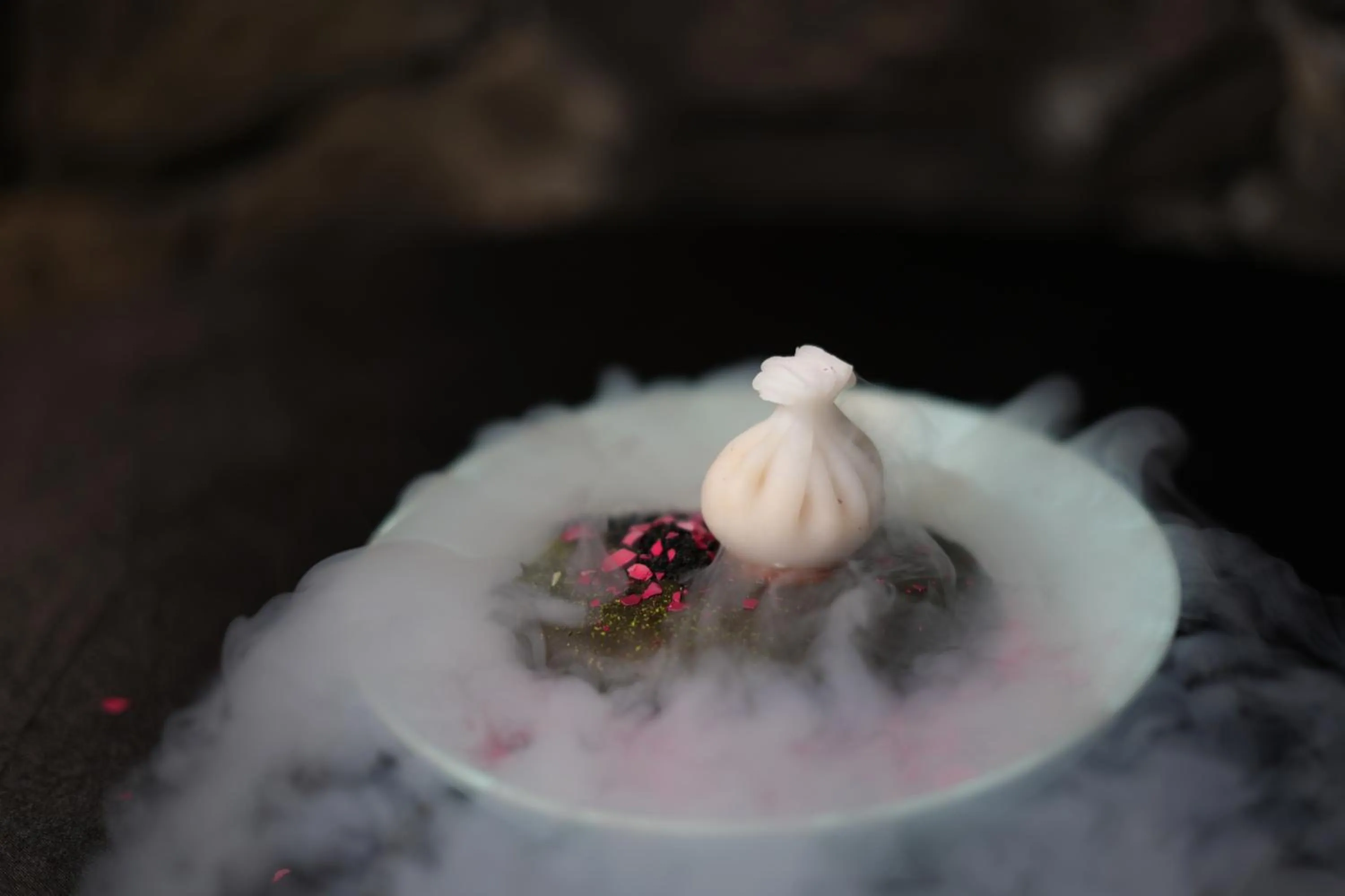 Restaurant/places to eat in Radisson Resort and Spa Lonavala