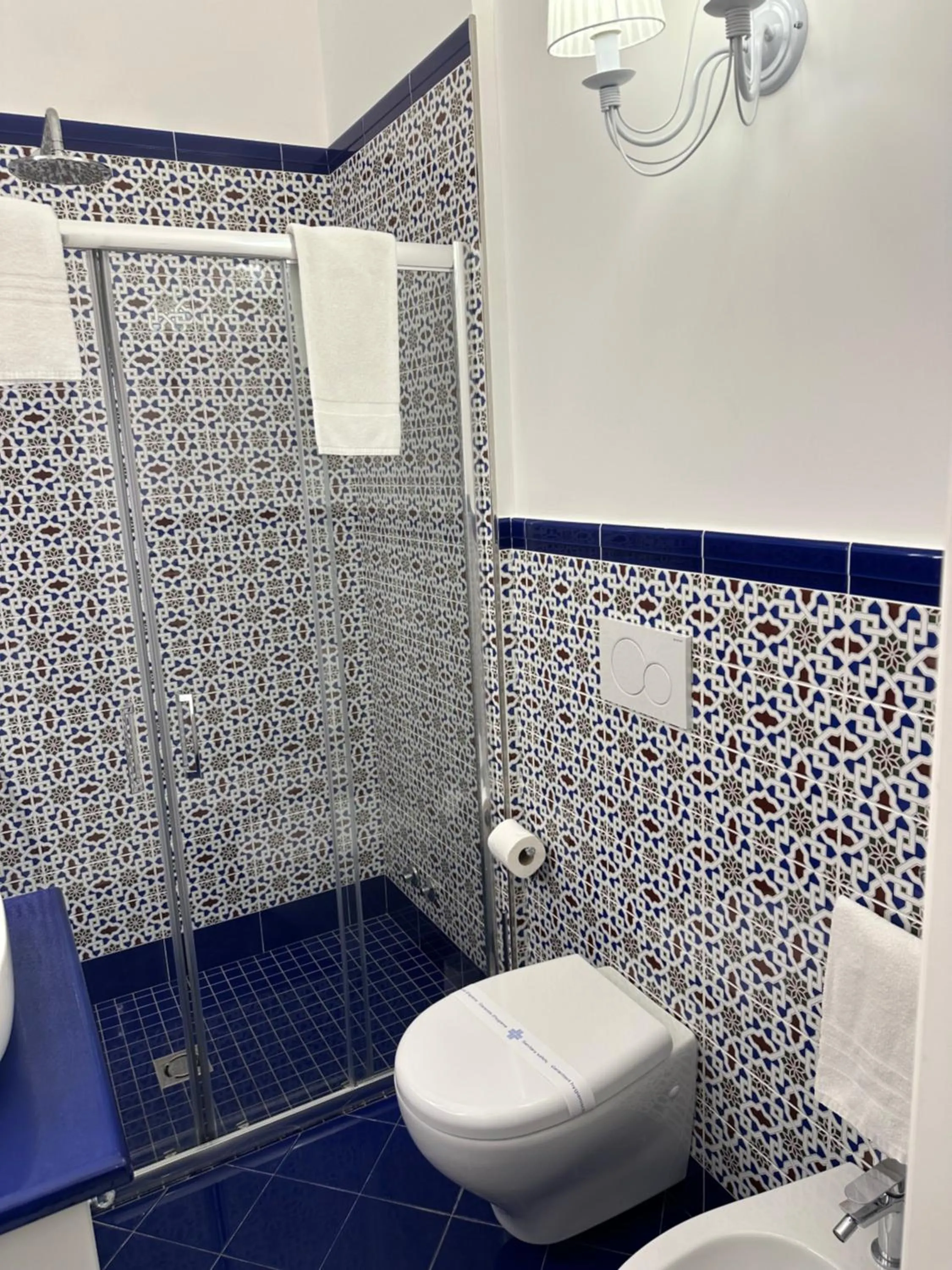 Queen Suite - Luxury Rooms