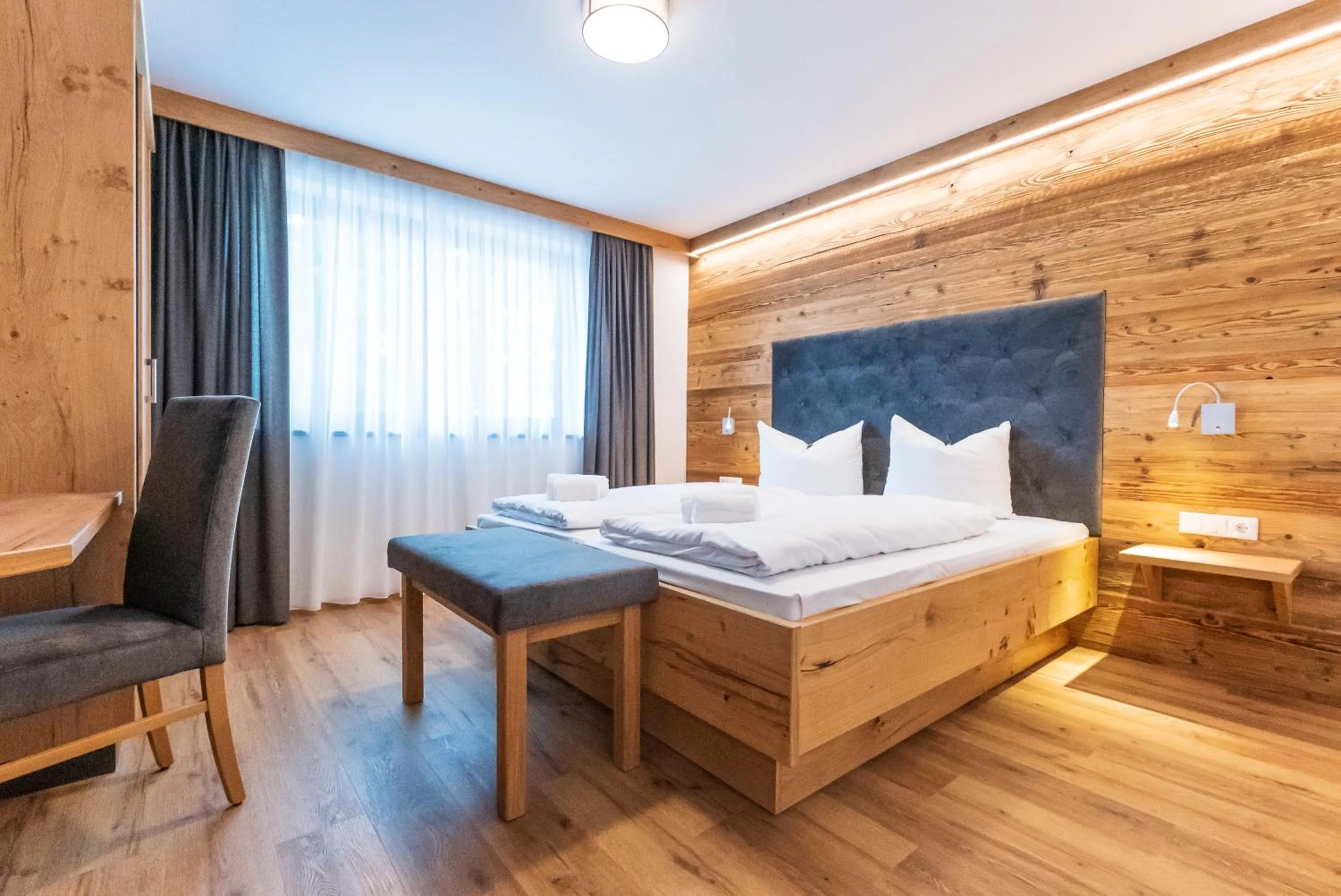 Bedroom, Bed in Heufelder Hof