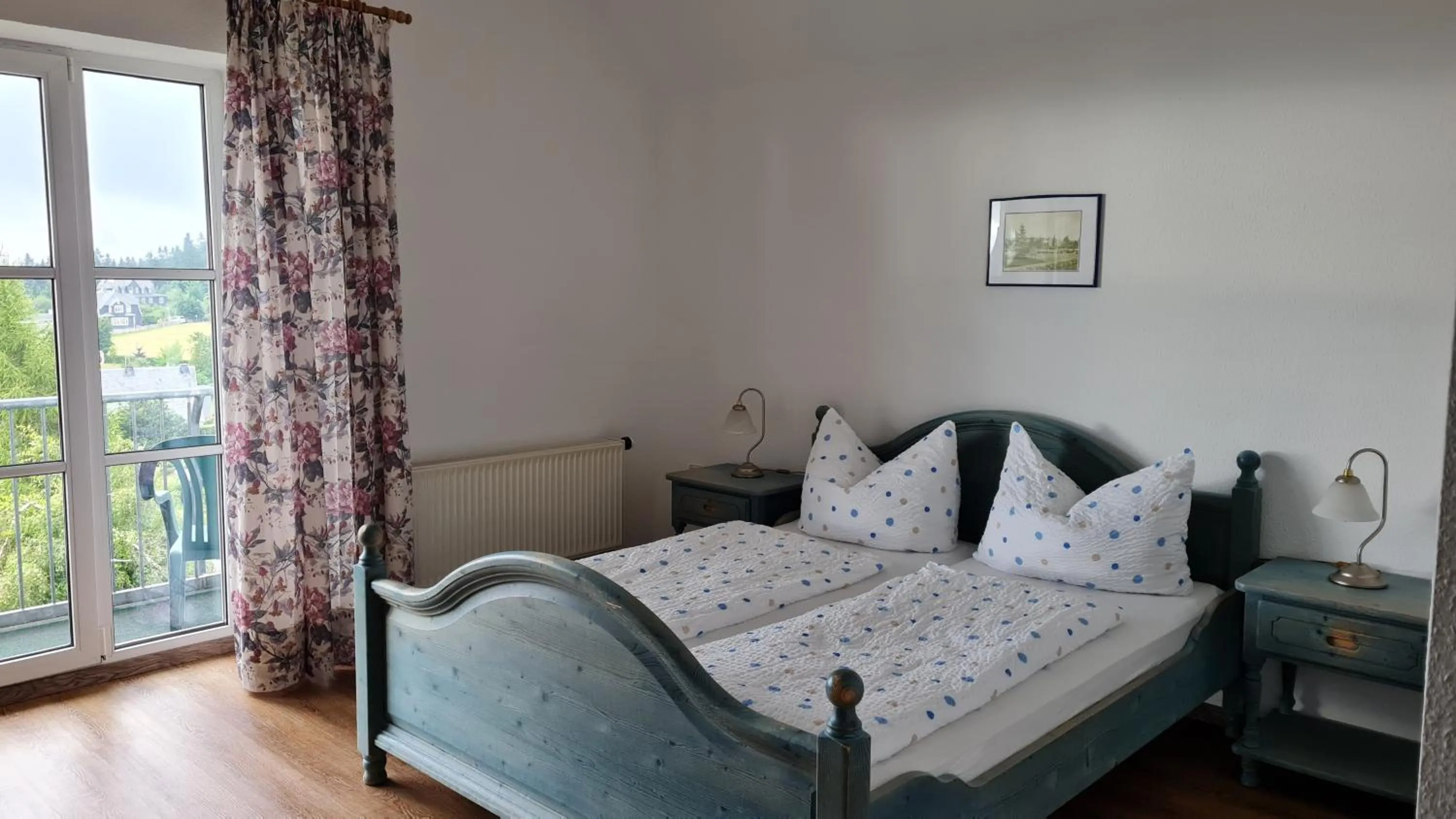 Photo of the whole room, Bed in Pension Breitenborn