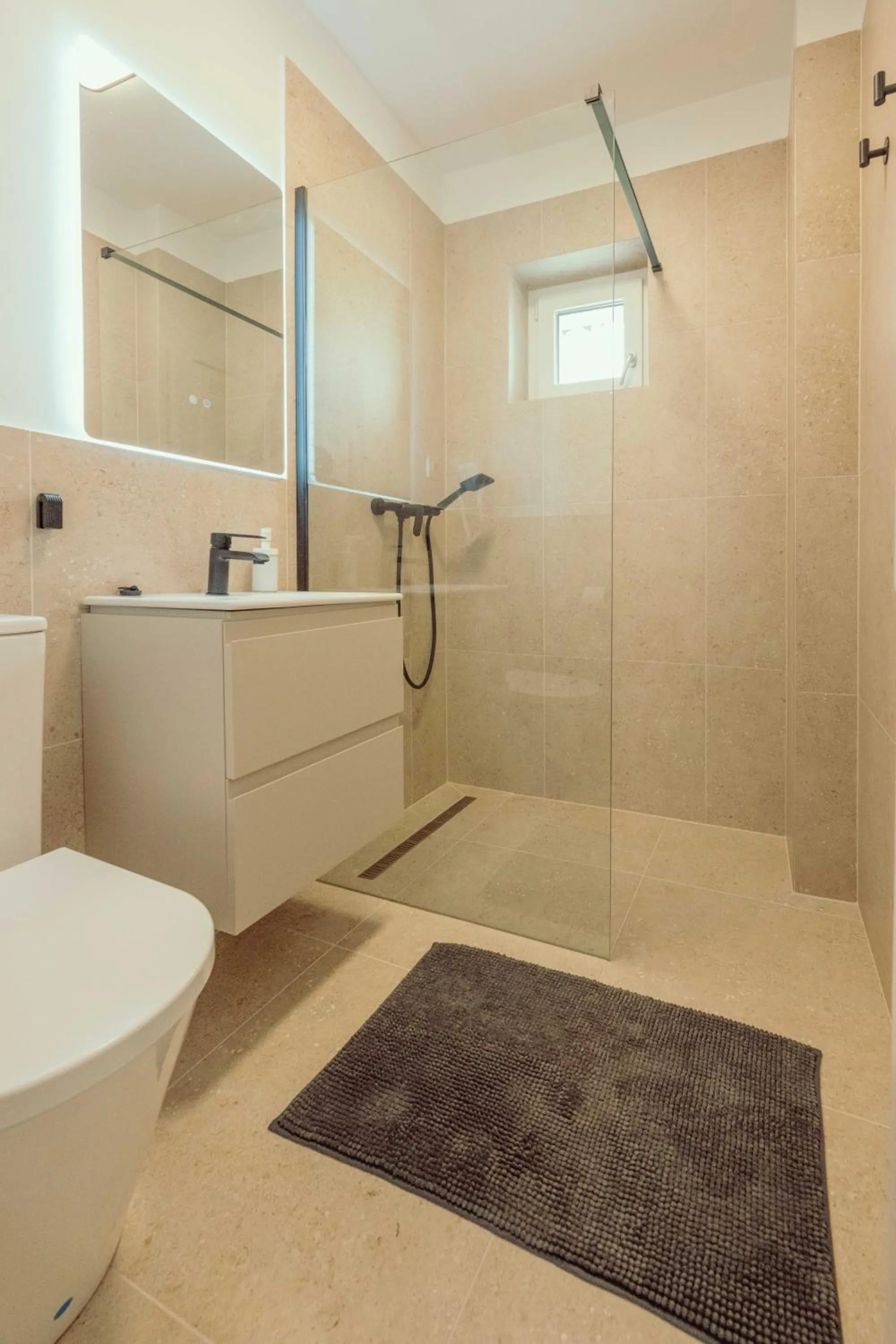 Caesar Apartments & Rooms