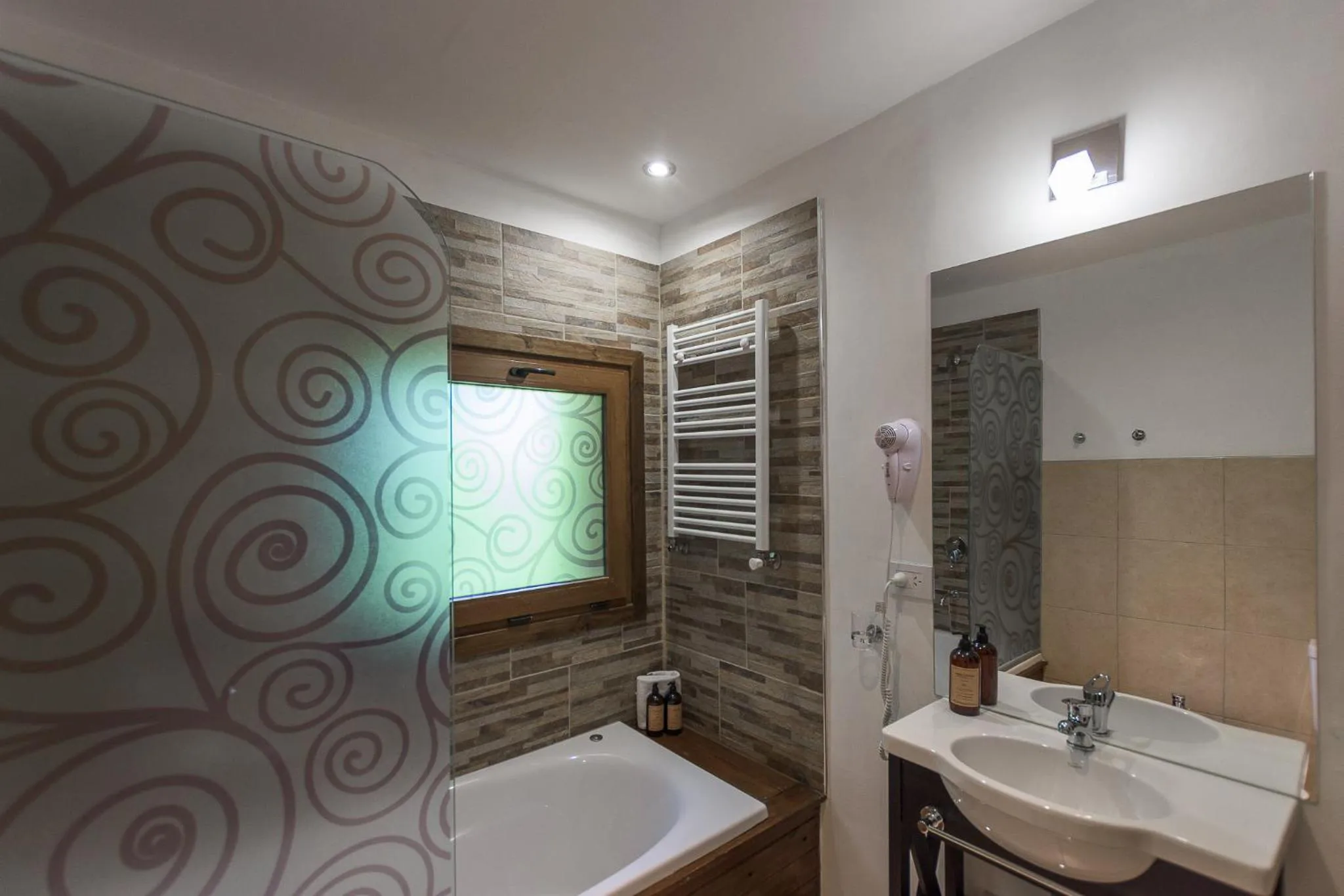 Hot Tub in Solar Selvana - Casas de montaña