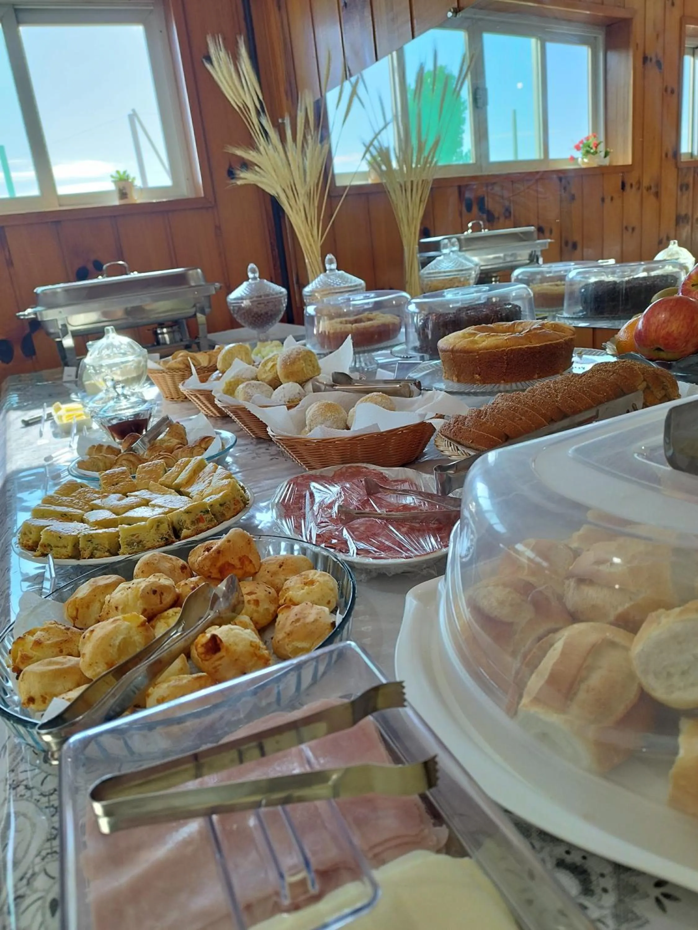 Buffet breakfast in Hotel Casa Redonda Boutique Spa