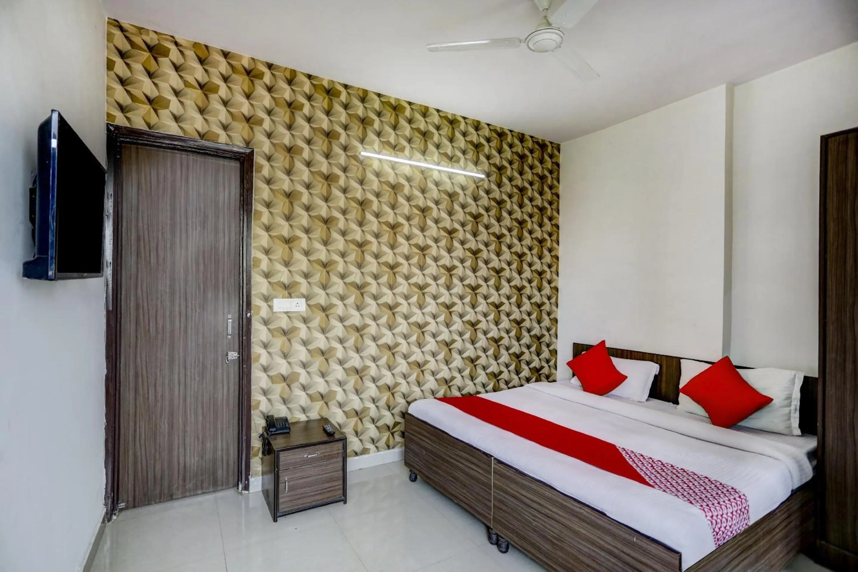 Bedroom, Bed in Super Hotel O Blissbourn