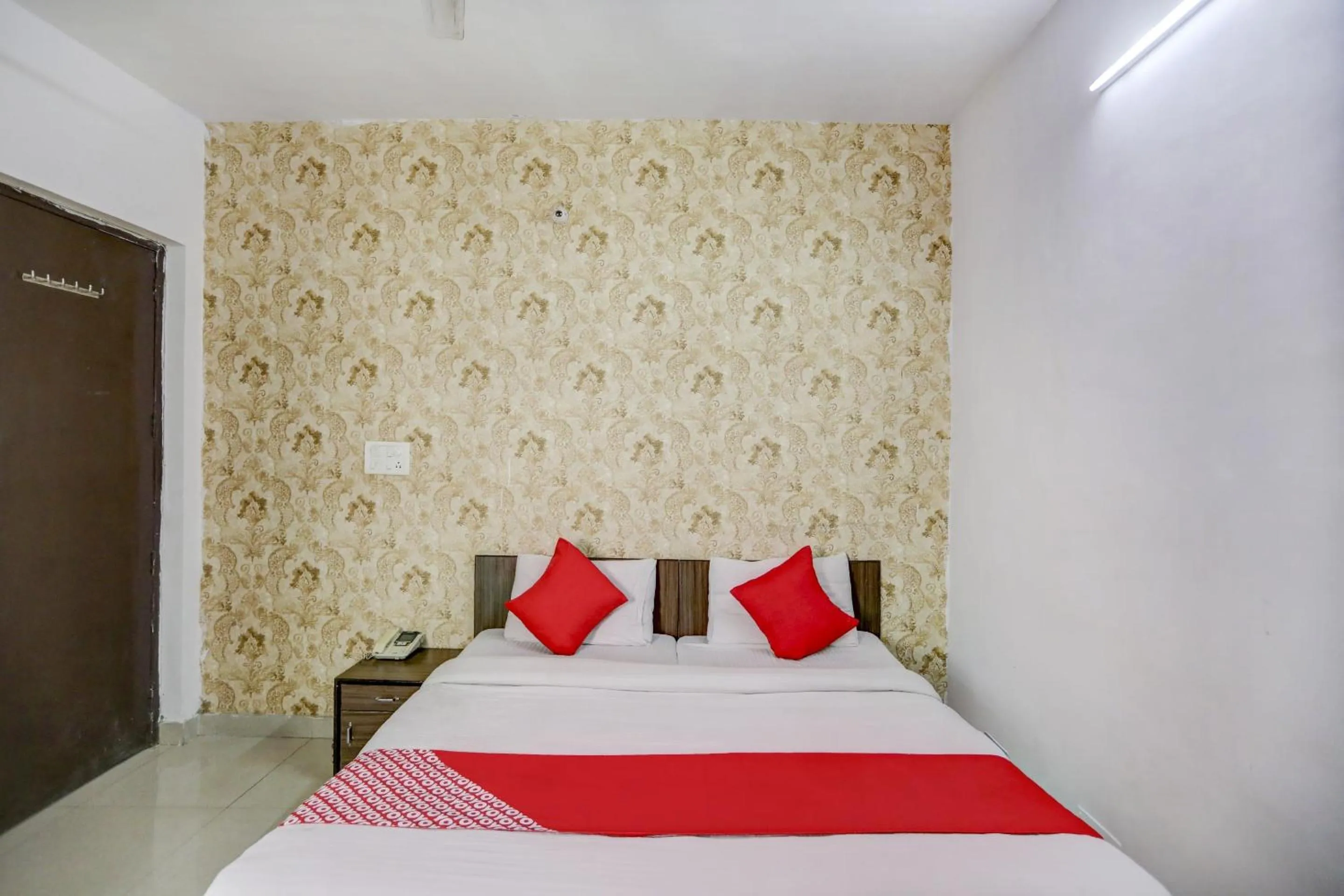 Bedroom, Bed in Super Hotel O Blissbourn