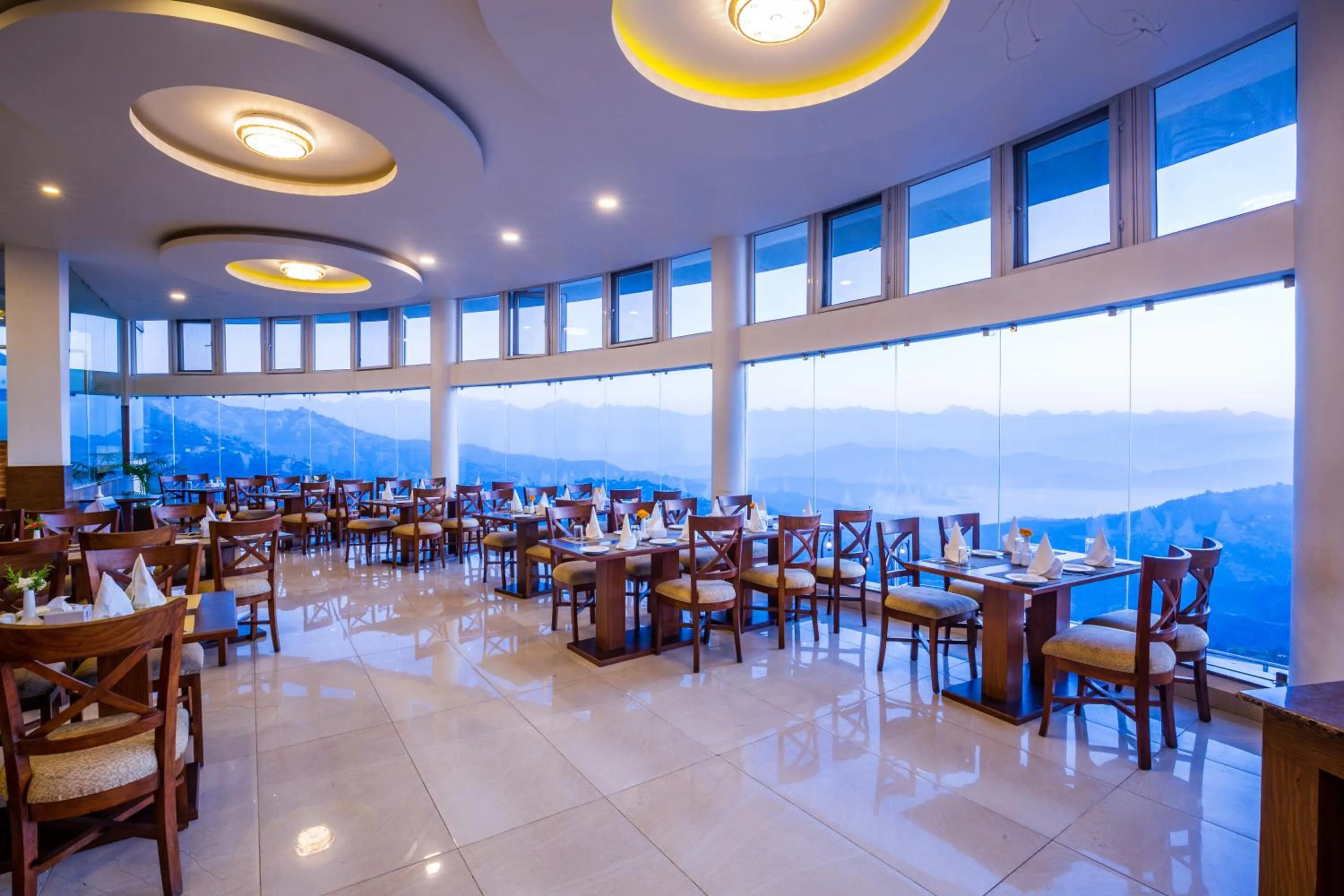 Restaurant/places to eat in Himalaya Drishya Resort