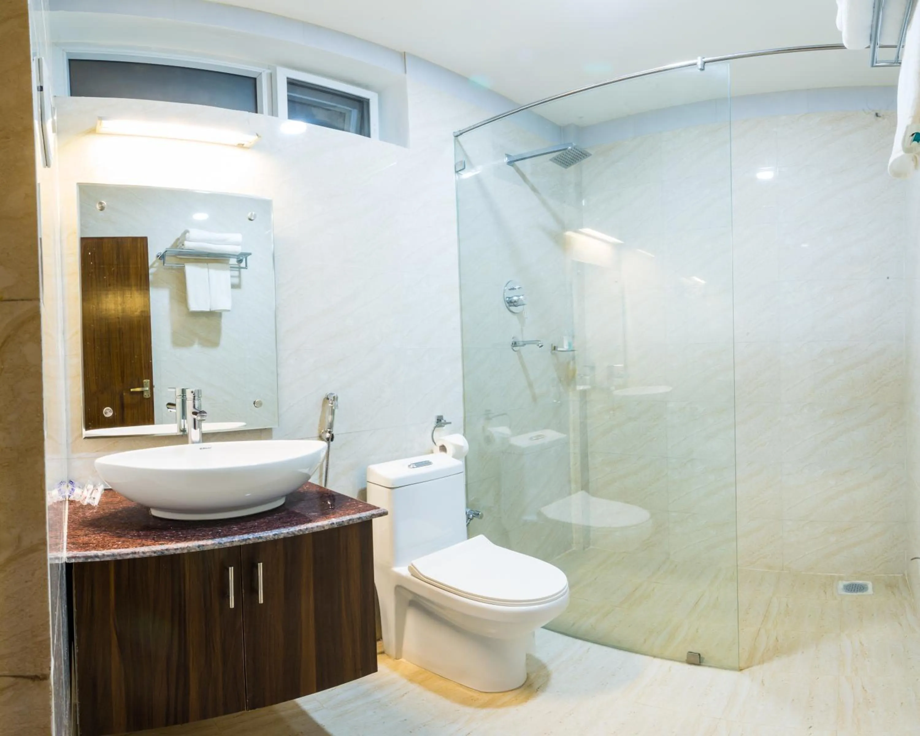 Bathroom in Himalaya Drishya Resort