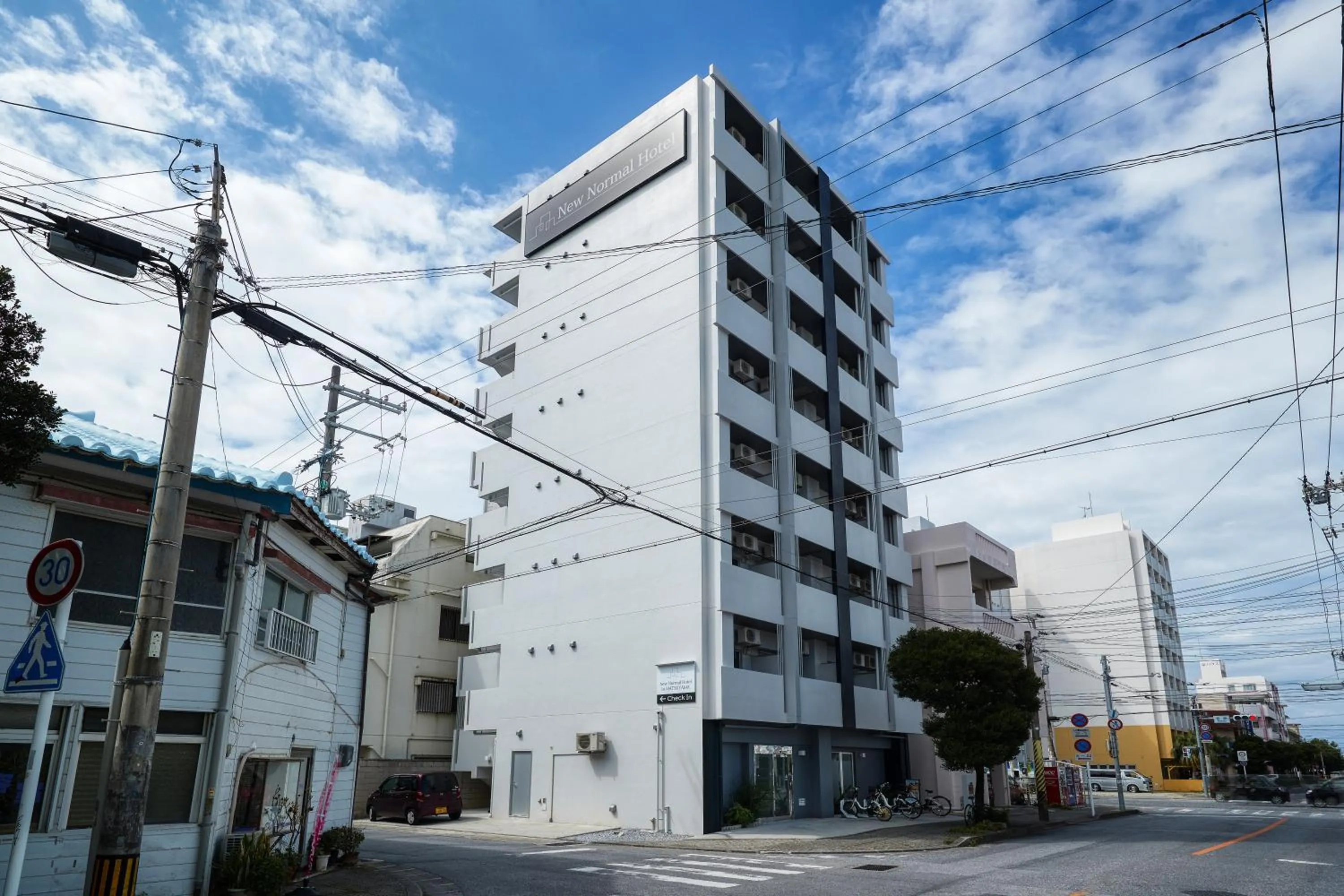 Property building in New Normal Hotel in MATSUYAMA ニューノーマルホテルイン松山