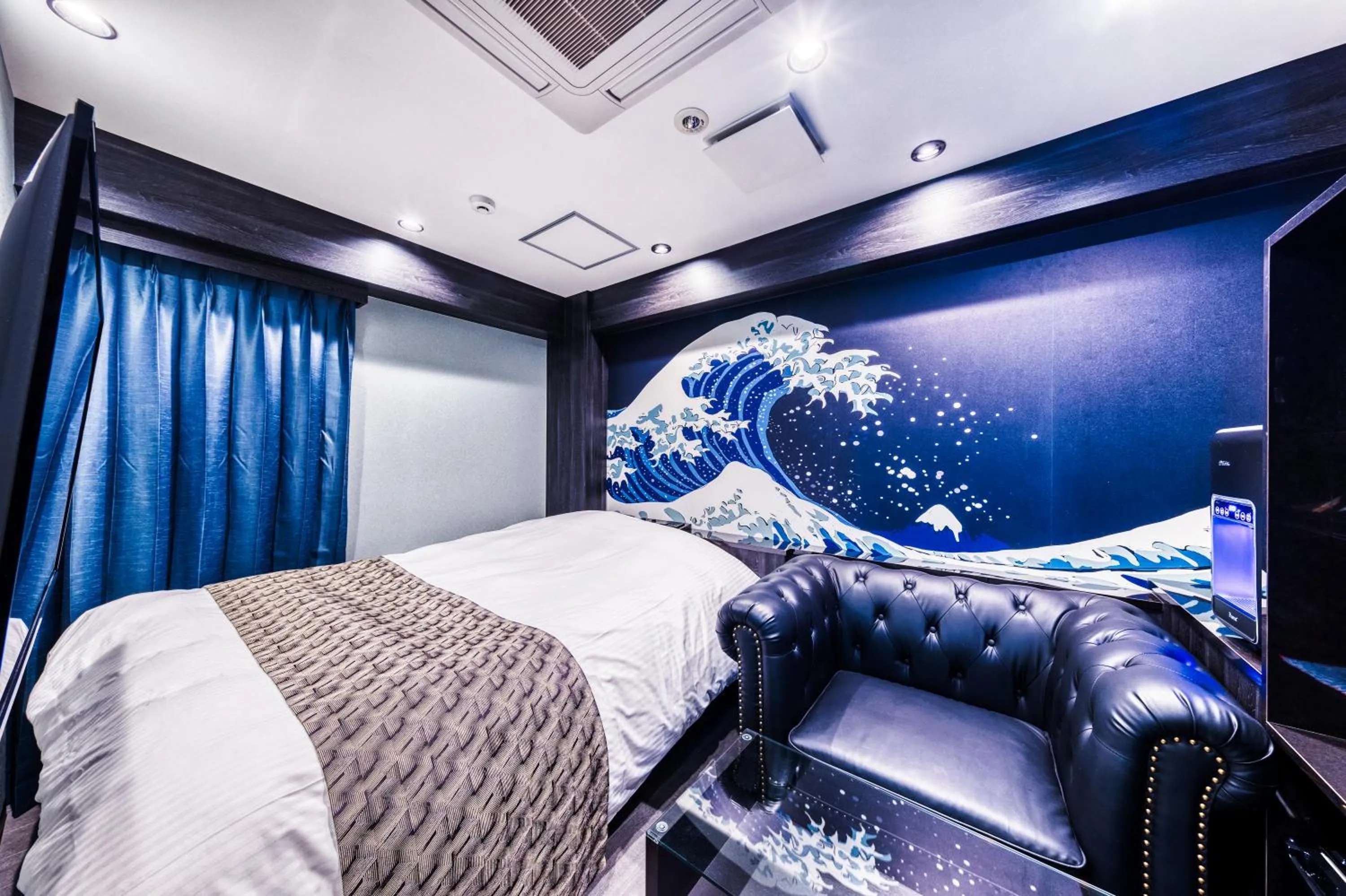 Bed in Hotel Lotus Umeda -Adult Only