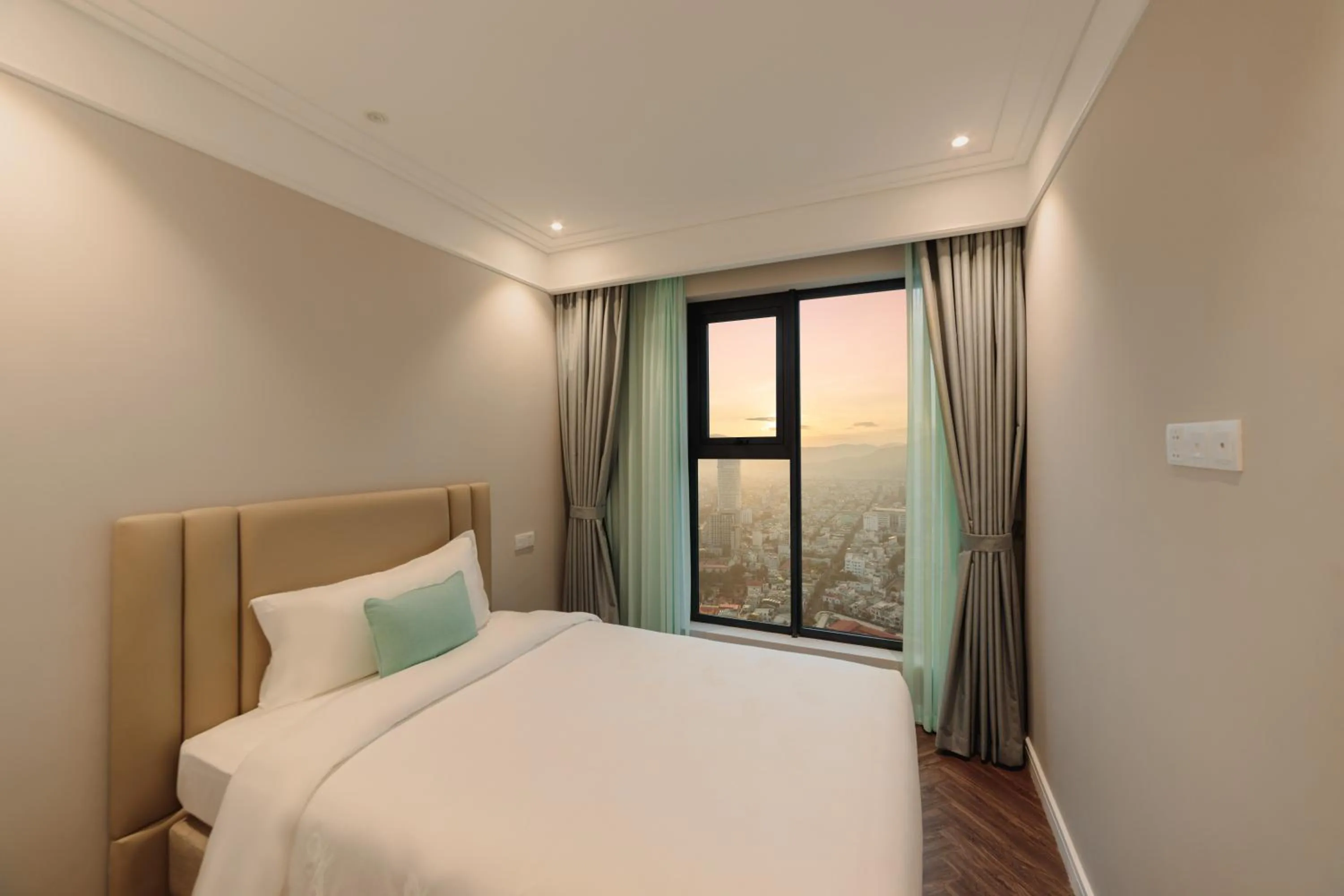 Photo of the whole room, Bed in Altara Luxury Residences Quy Nhon