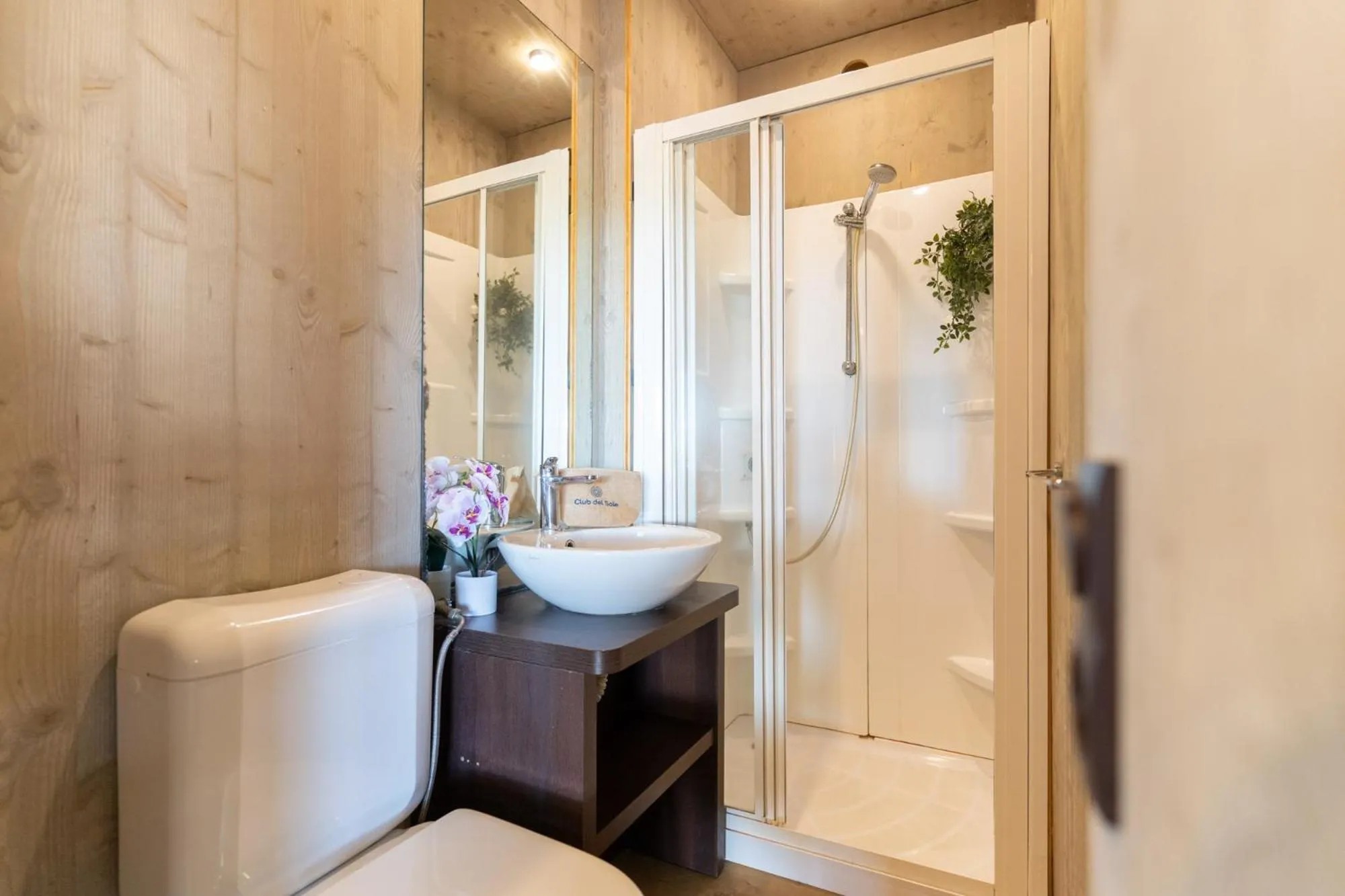 Bathroom in Club del Sole Orbetello Family Collection