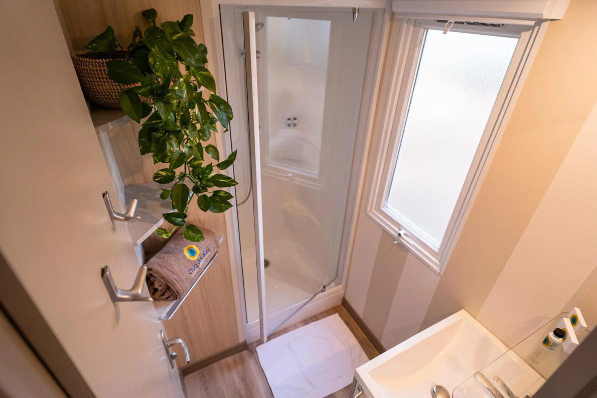 Shower in Club del Sole Orbetello Family Collection