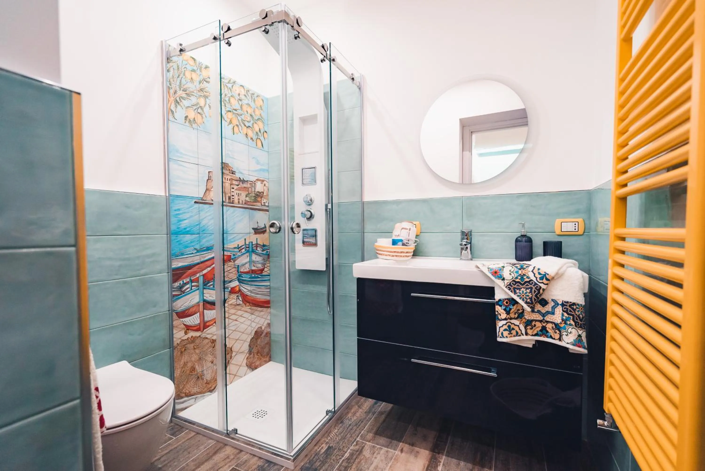 Shower in macchia mediterranea