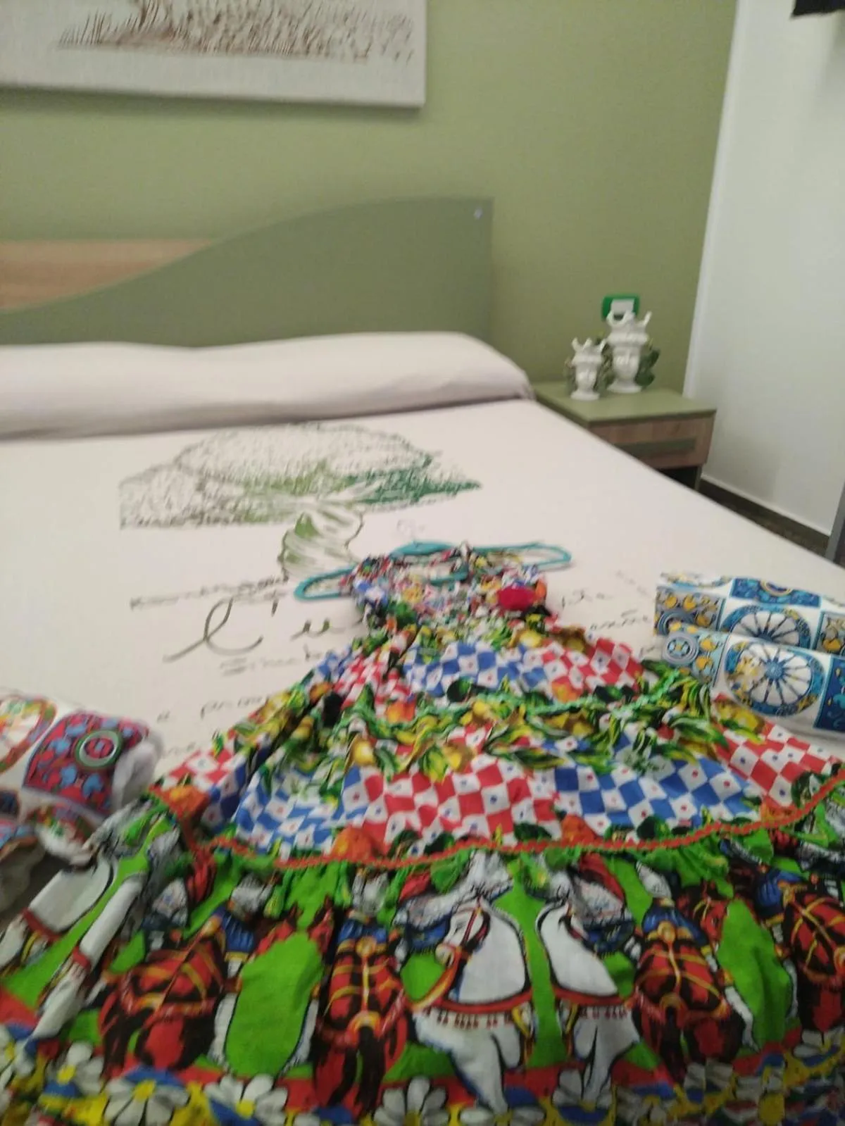 Bed in macchia mediterranea