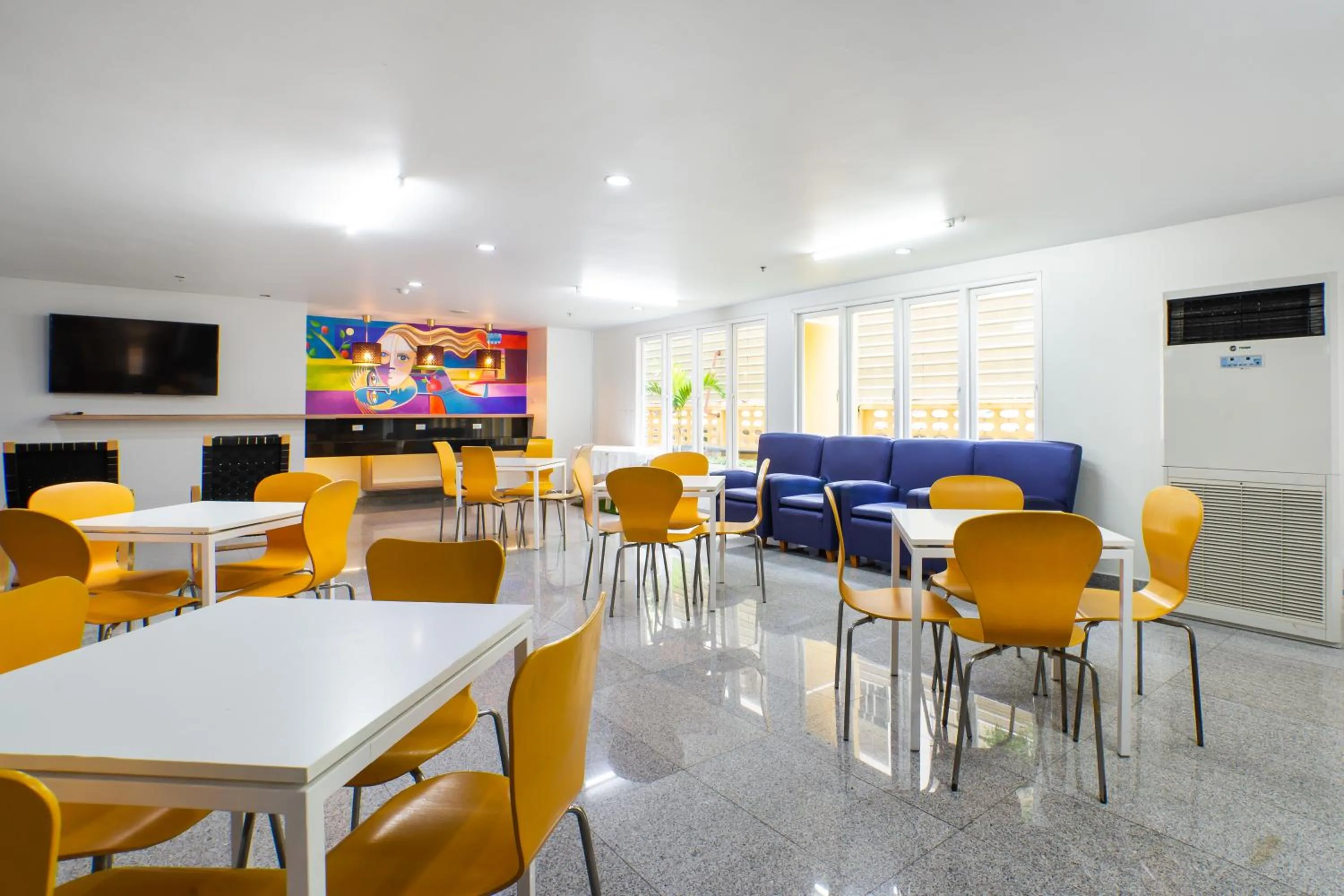 Seating area in Grand Bella