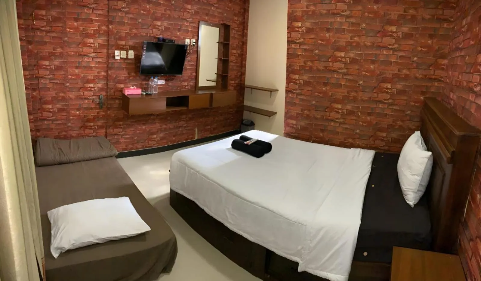 Bed in Prime Adisucipto Hotel