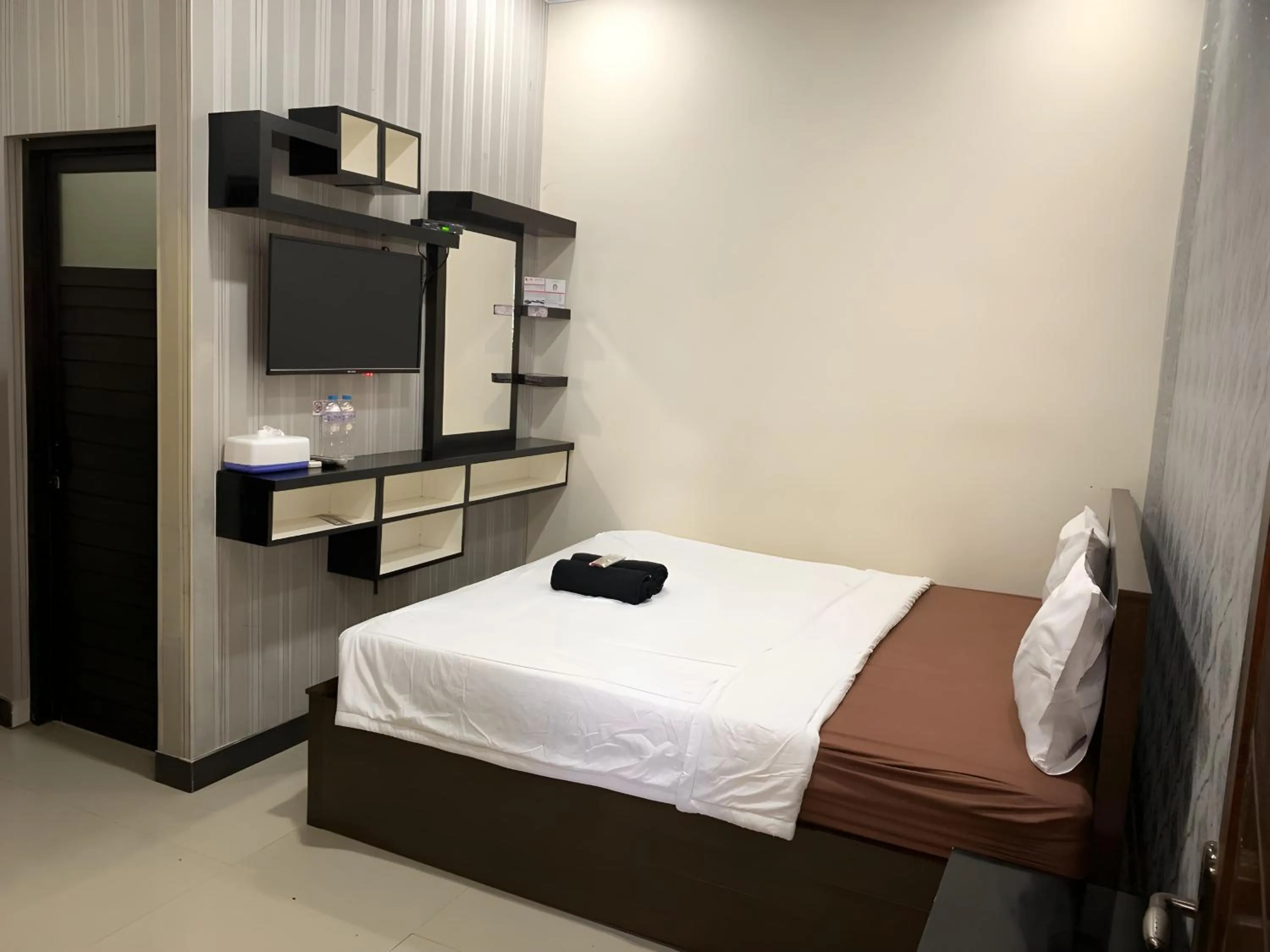 Bed in Prime Adisucipto Hotel