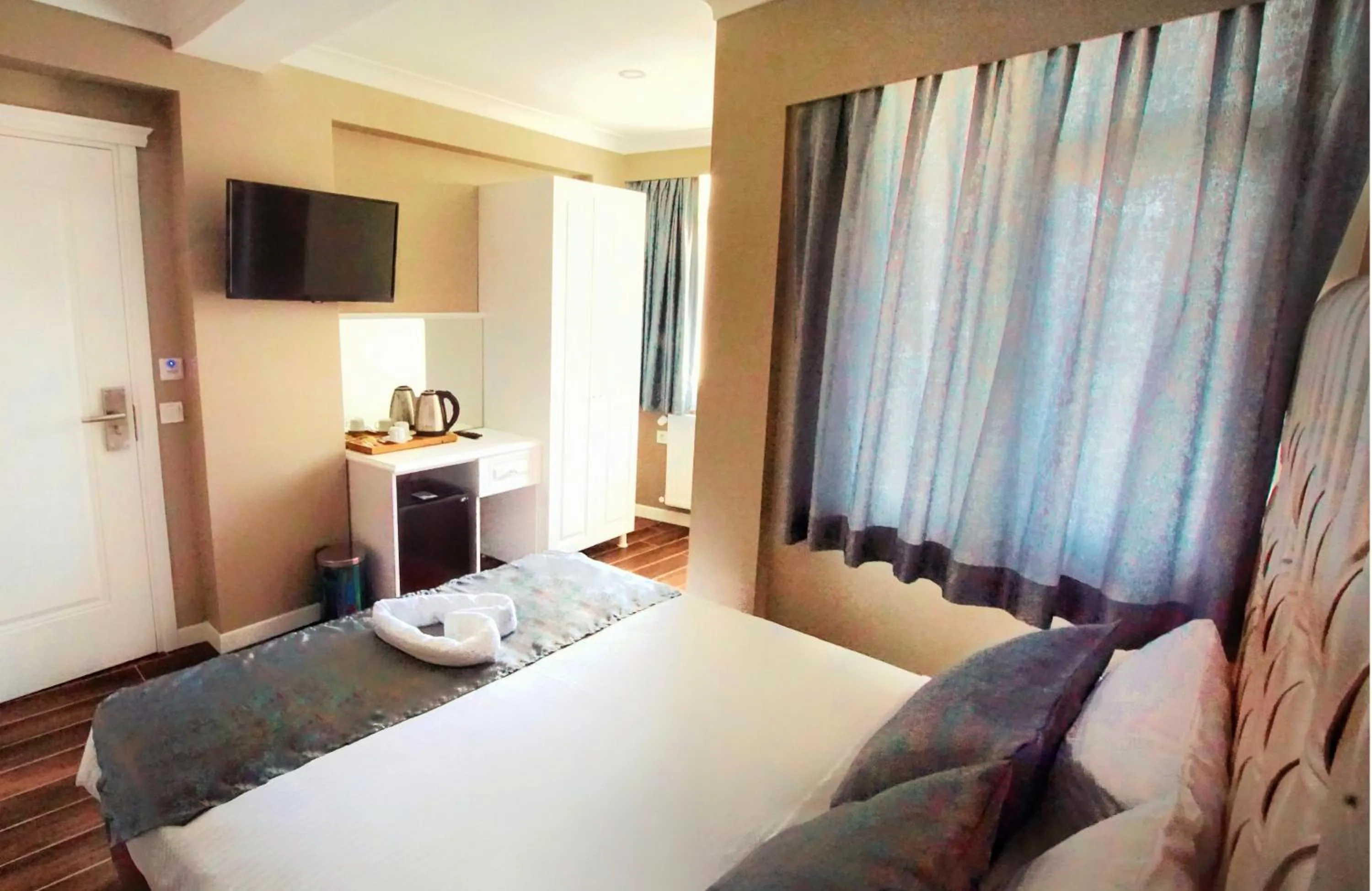 Bed in Cape Palace Hotel