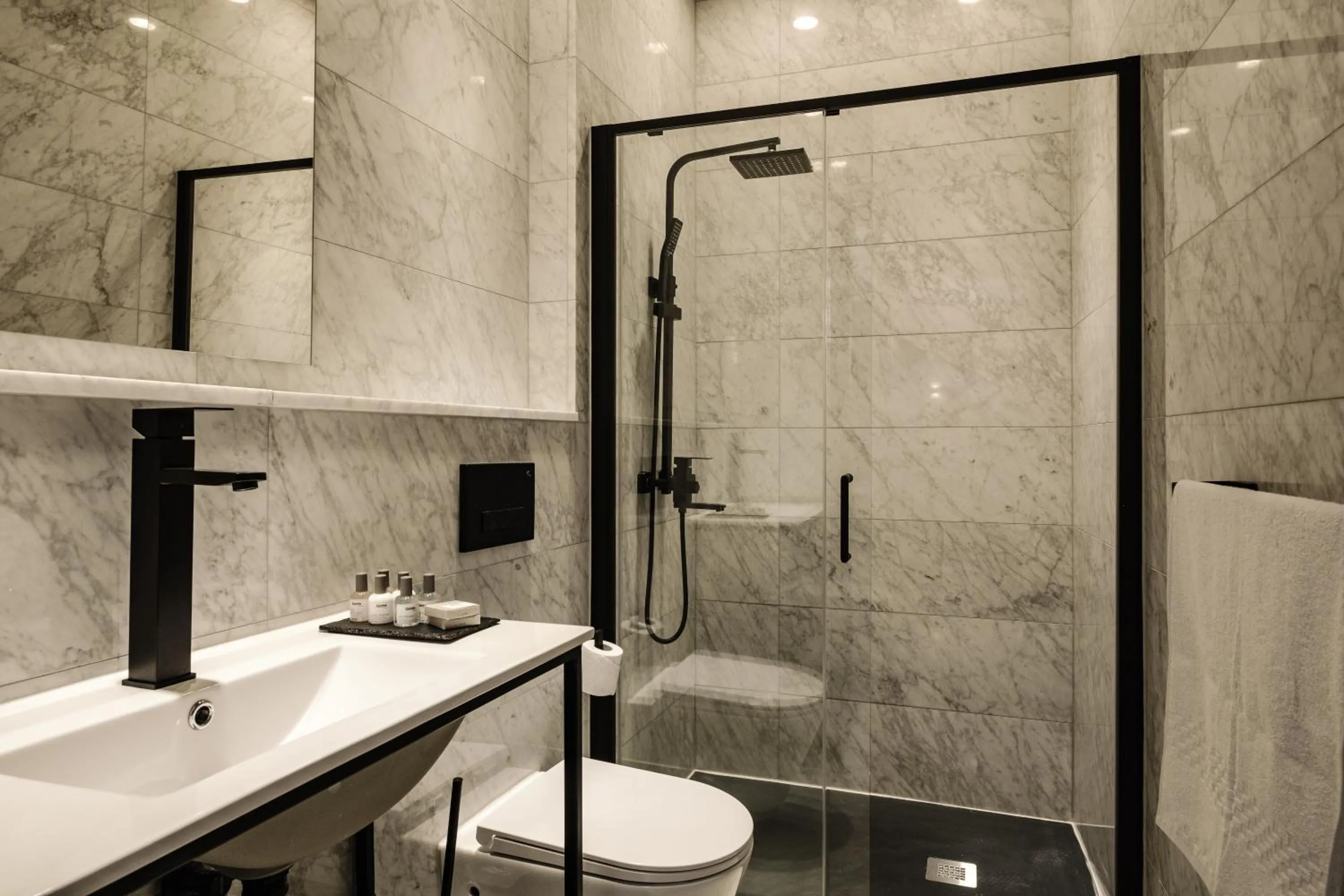 Shower in Casa Reale Boutique Hotel