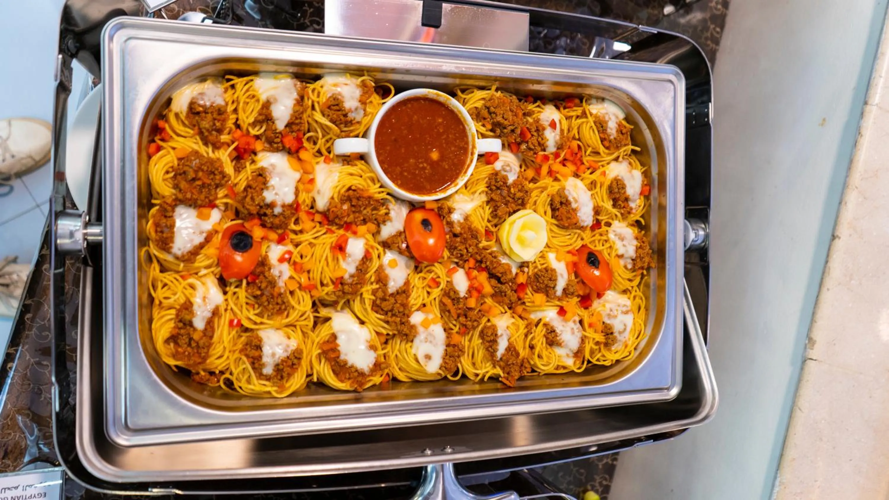 Restaurant/places to eat in Jiwar Al Madina Hotel