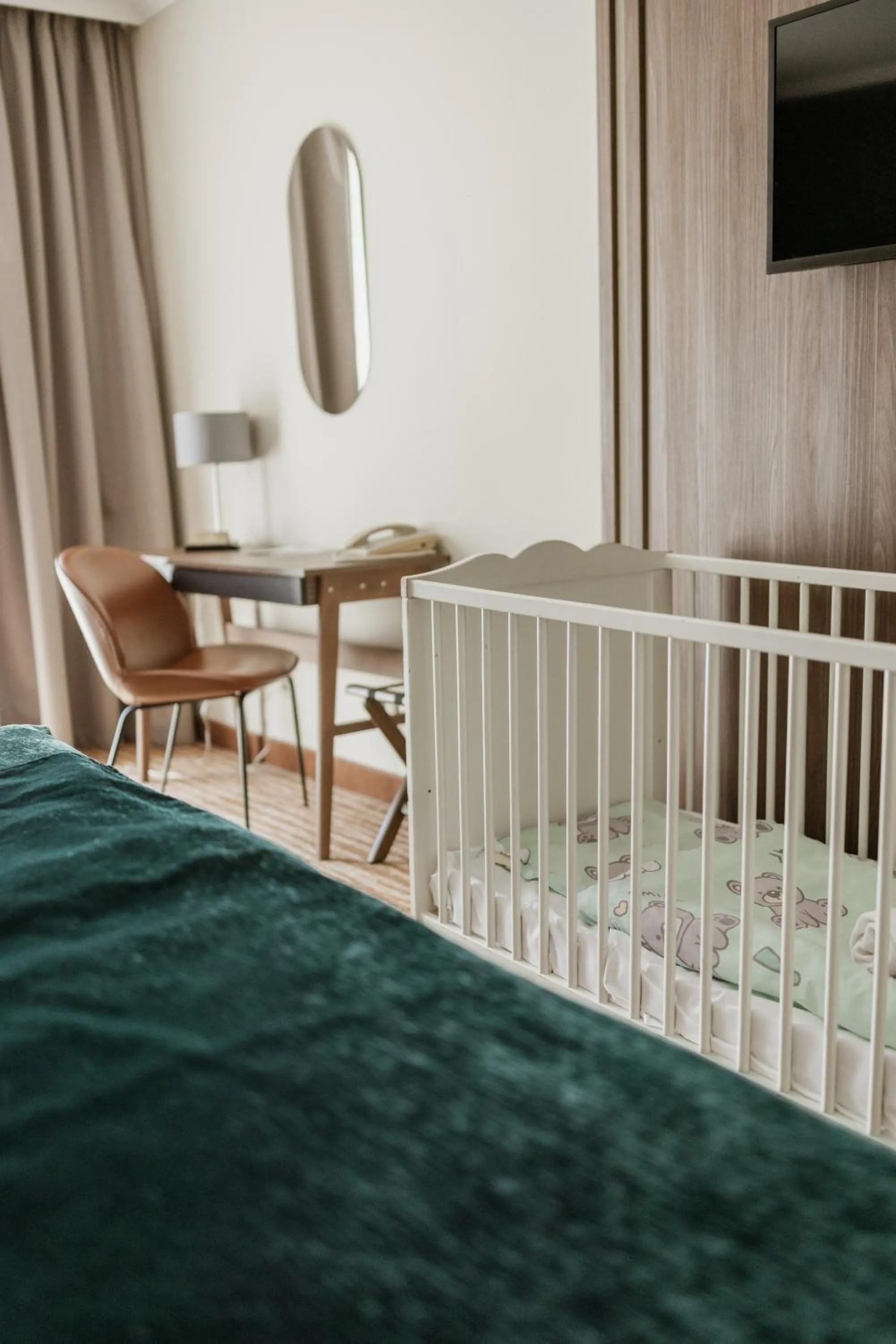 cot, Bed in Thermal Hotel Visegrád