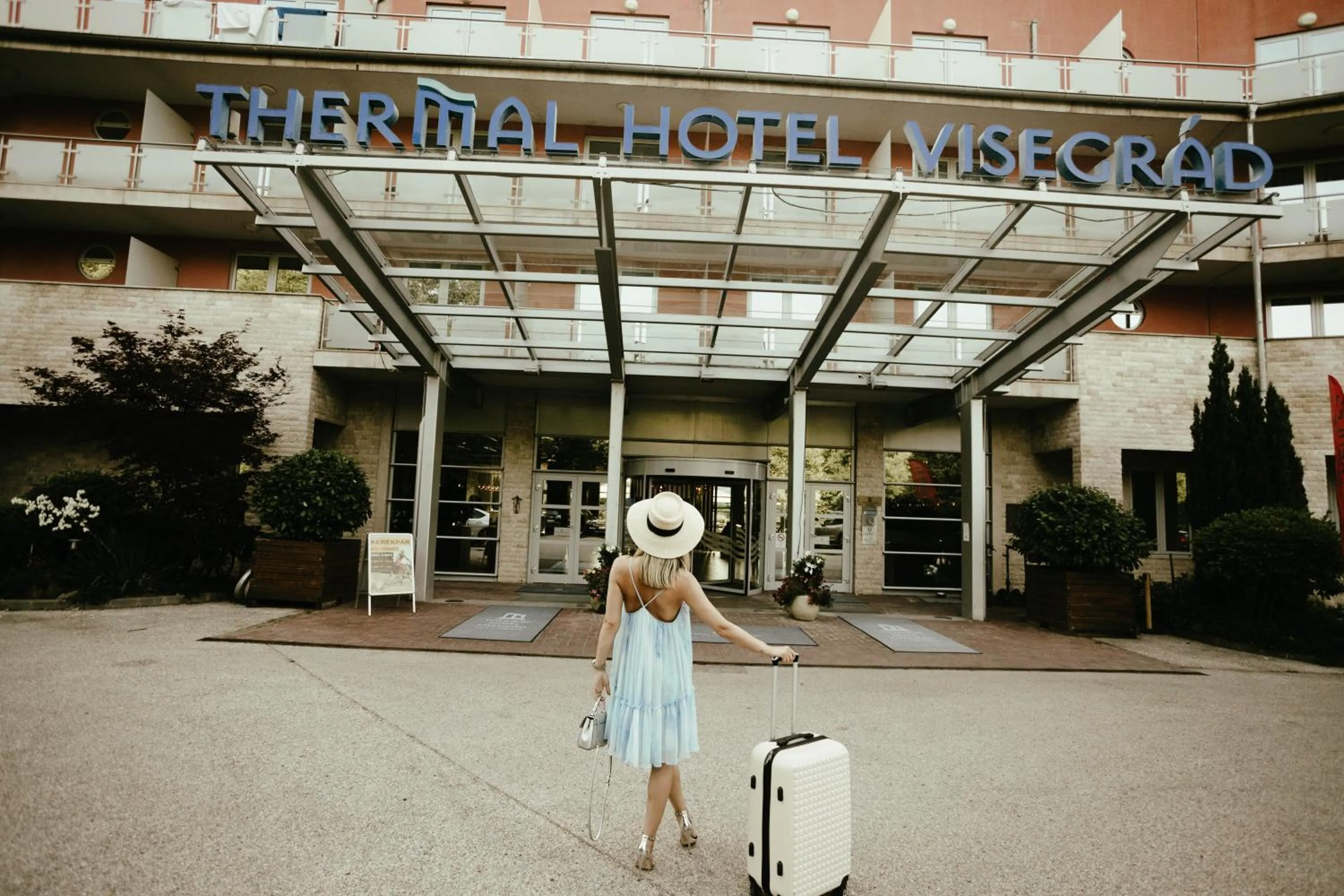 Facade/entrance in Thermal Hotel Visegrád