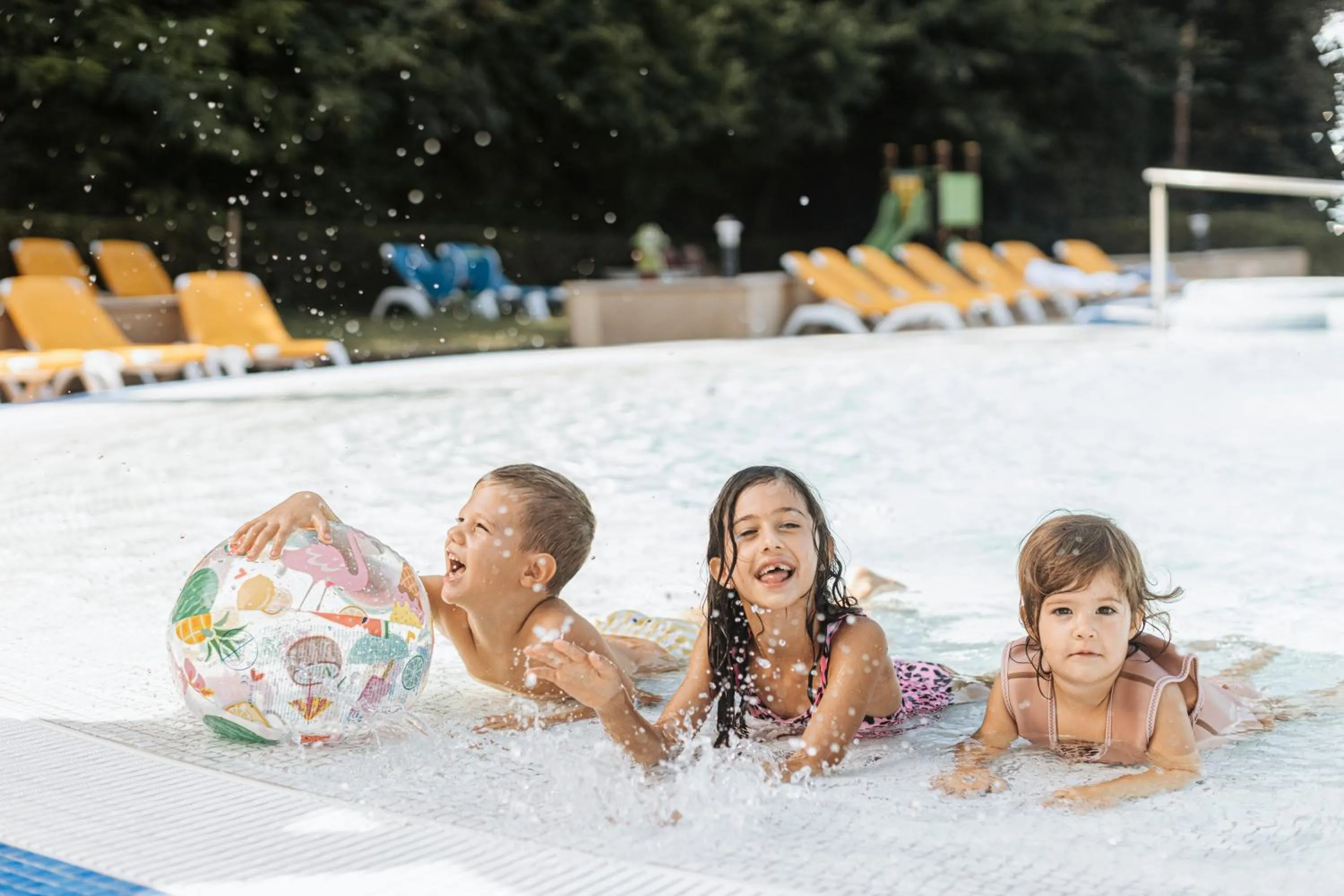 Swimming pool in Thermal Hotel Visegrád