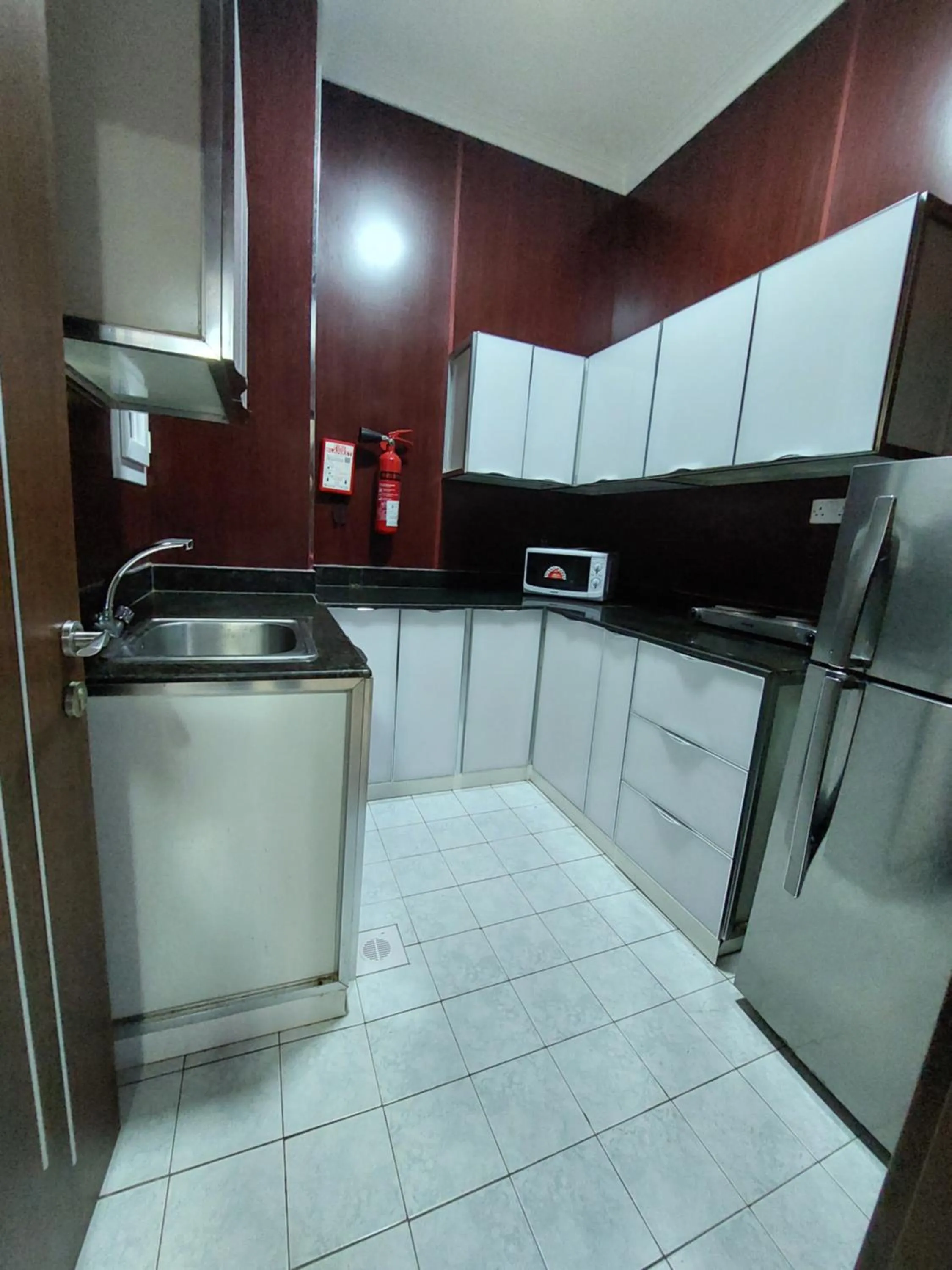 Communal kitchen in EMAN HOUSE