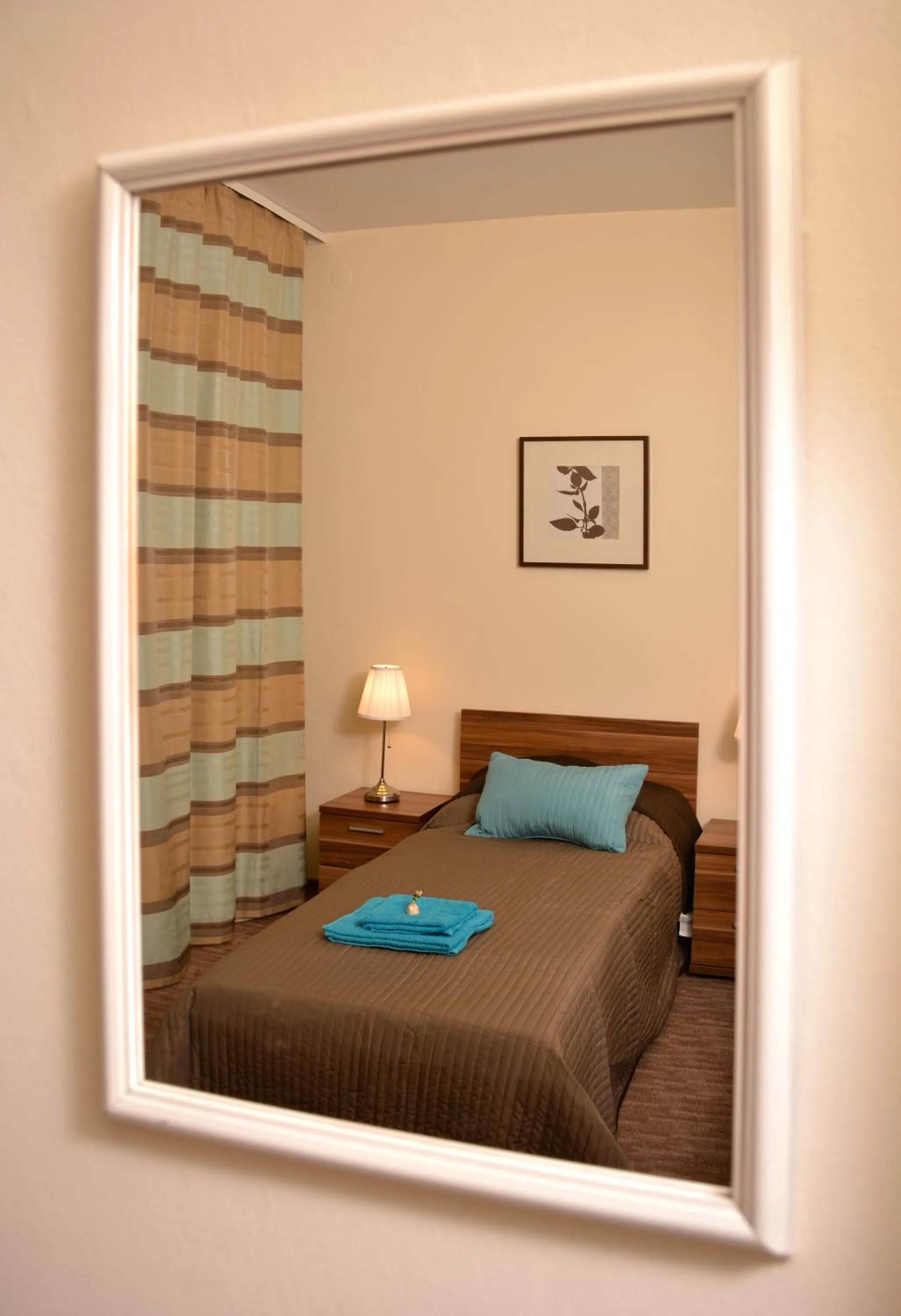 Bedroom in Airport Glossel Panzió