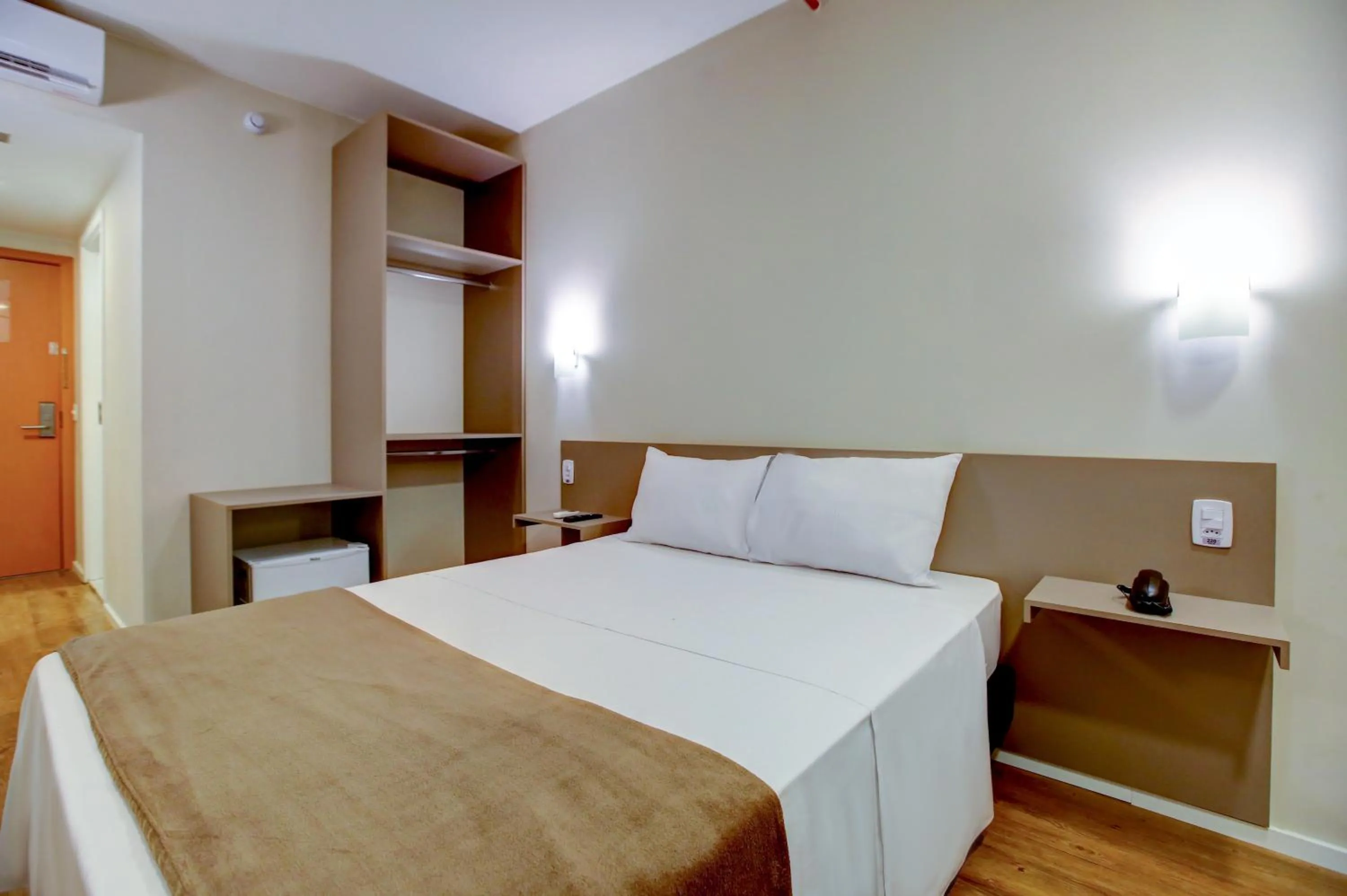 Bedroom, Bed in Transamerica FIT Lucas do Rio Verde