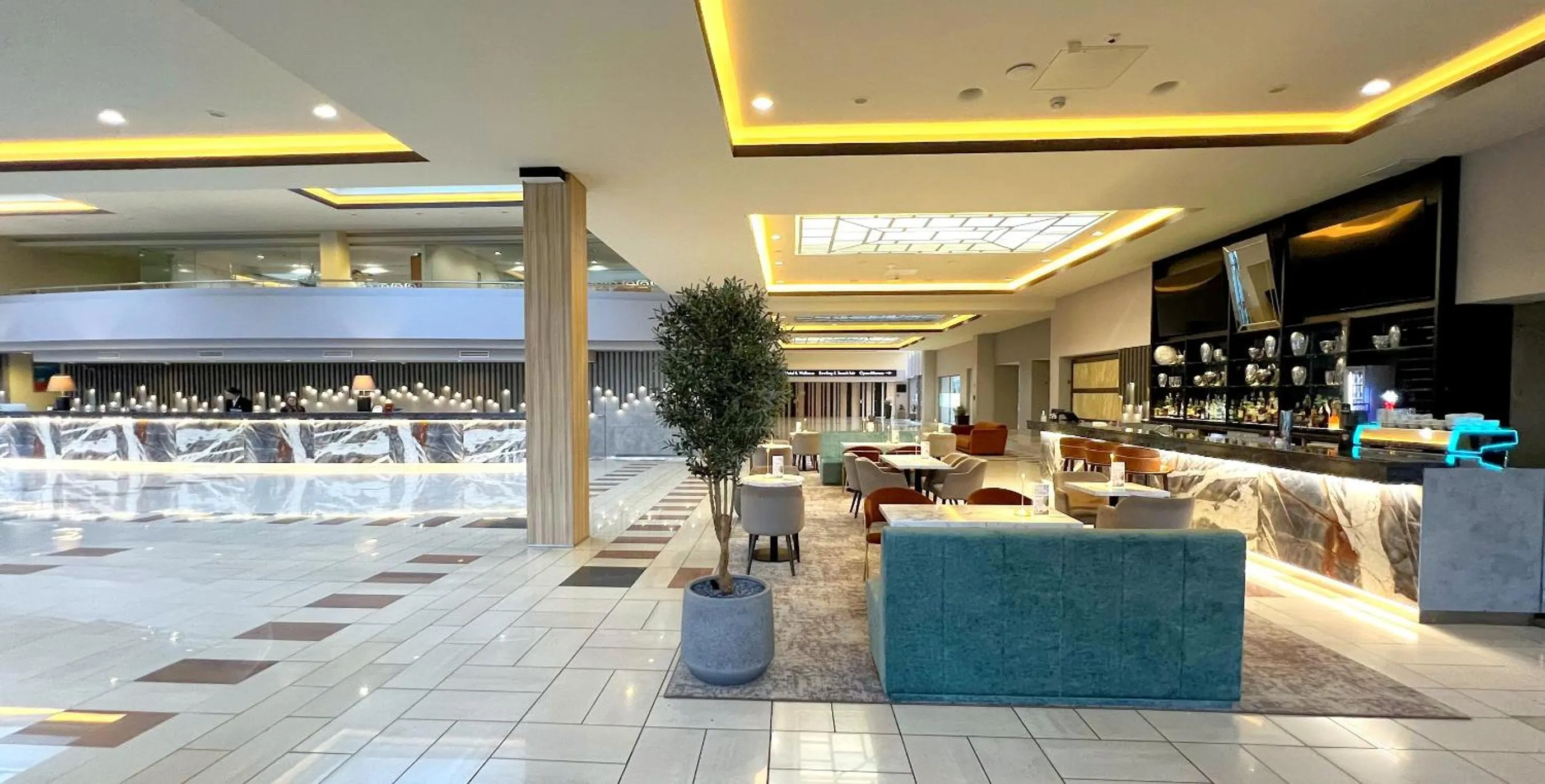 Lobby or reception in Hotel Azur Siofok