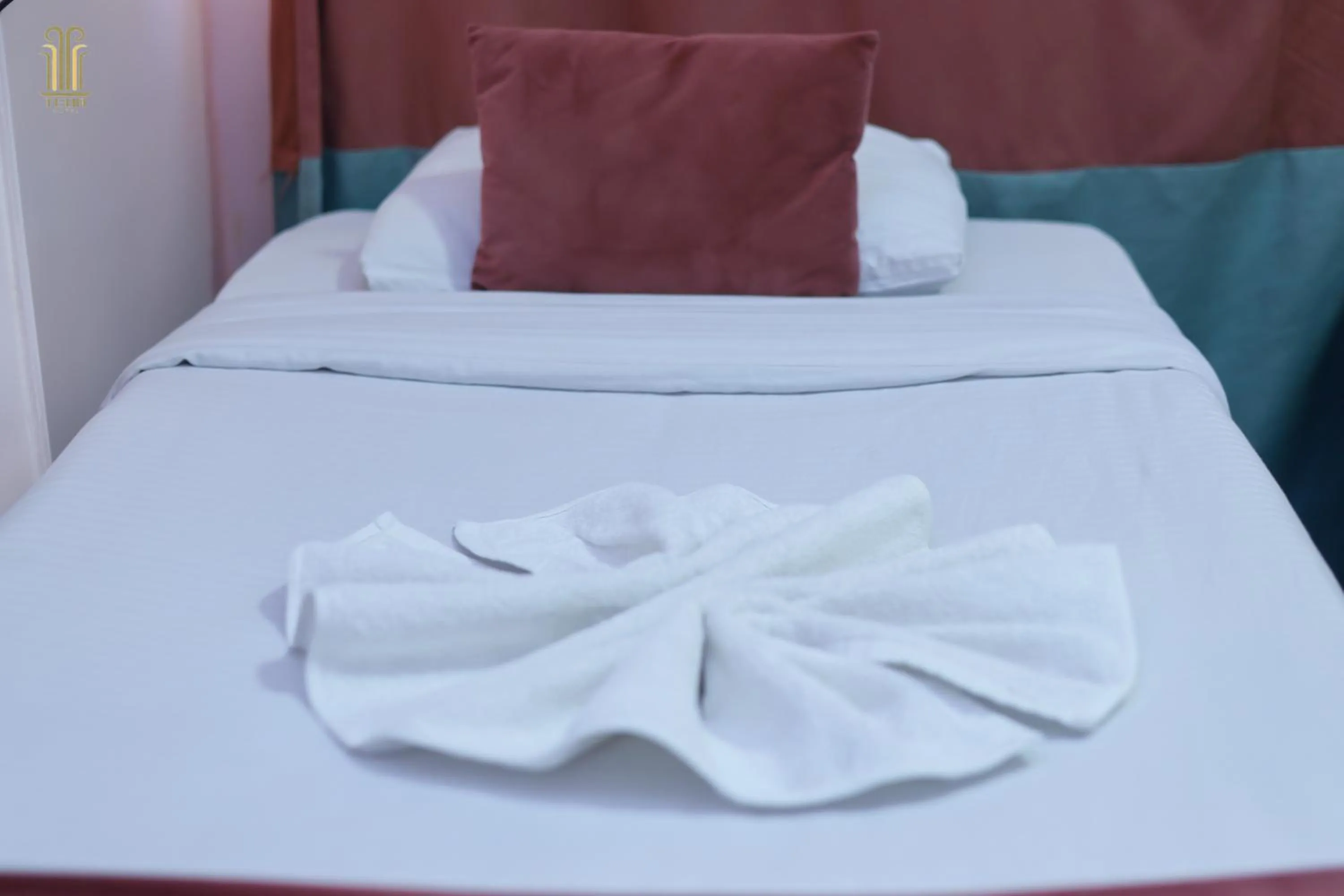 Bedroom, Bed in Tiba Hotel