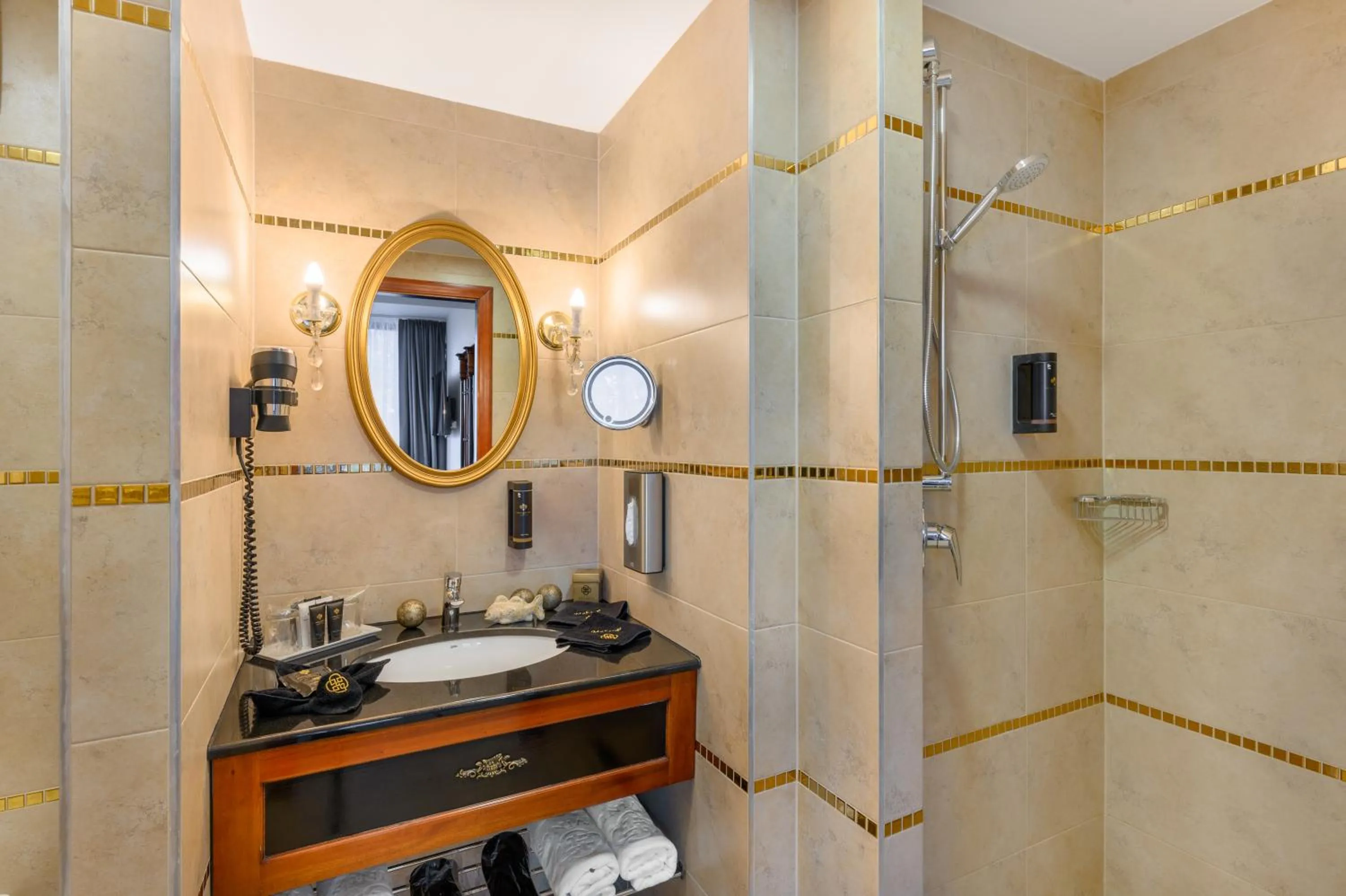 Bathroom in Hotel Divinus