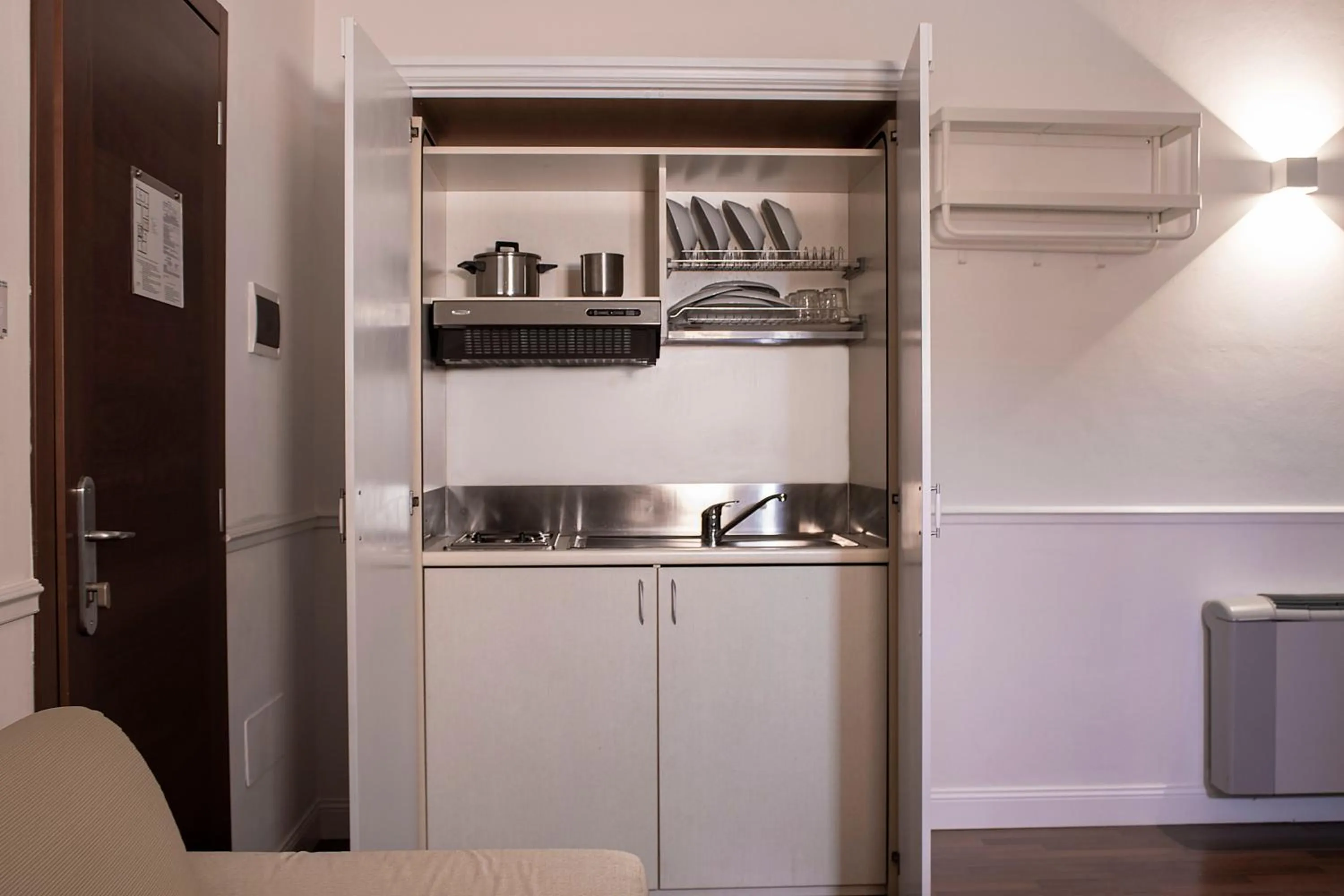 Kitchen or kitchenette in Palazzo Sant'Elena Historic Hotel
