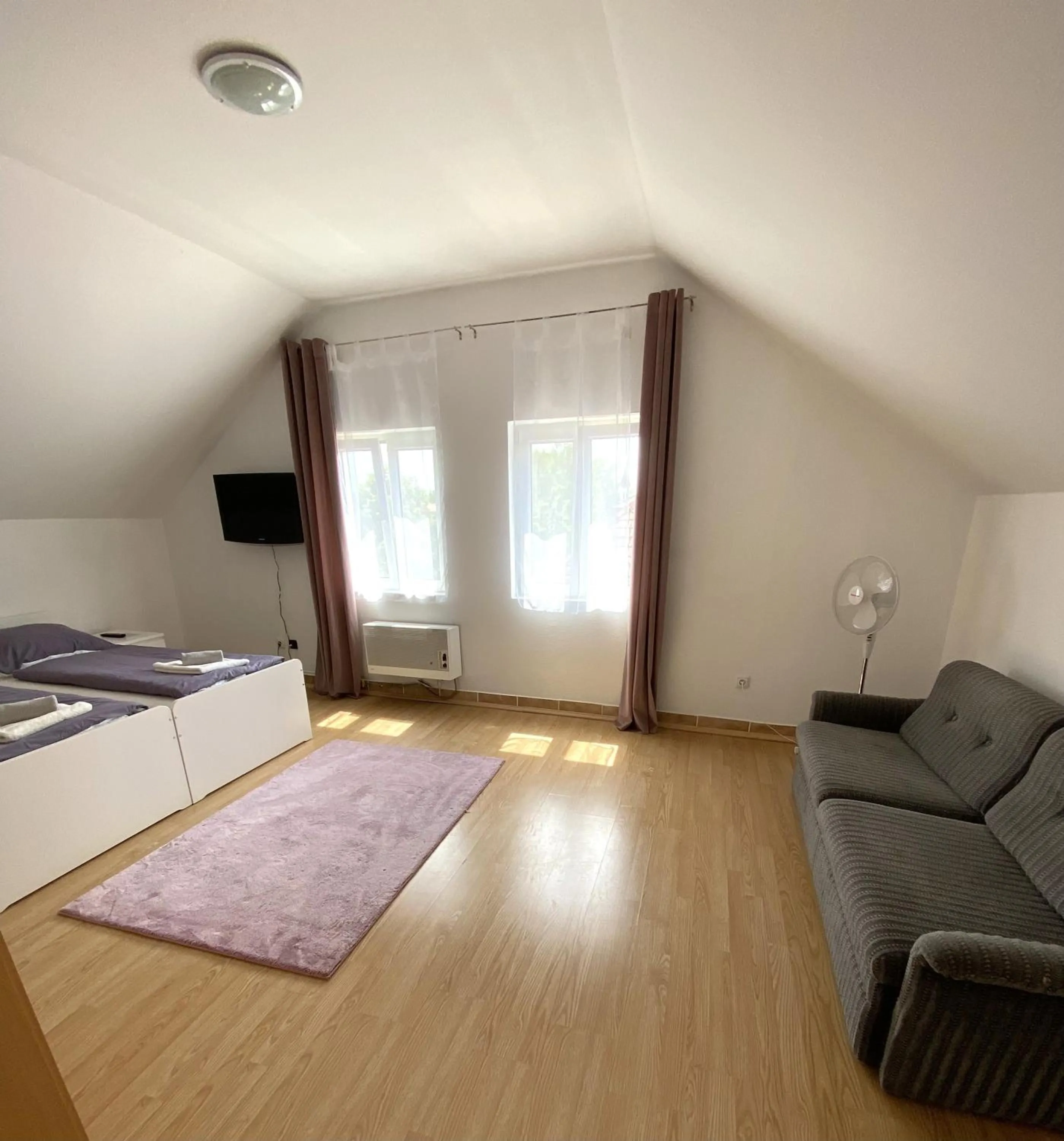 Bed in Appartementhaus 5. Jahreszeit
