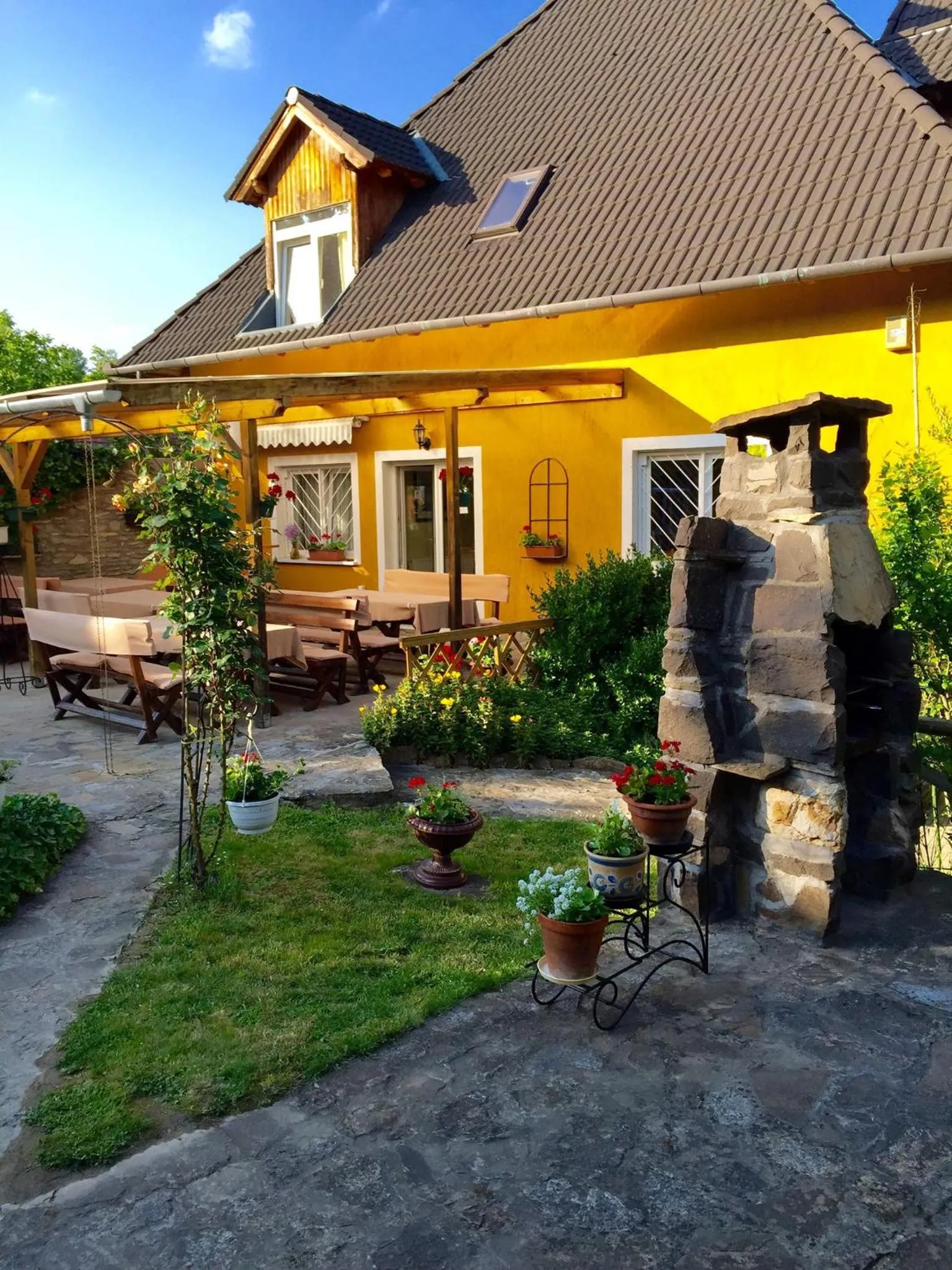 Garden in Appartementhaus 5. Jahreszeit