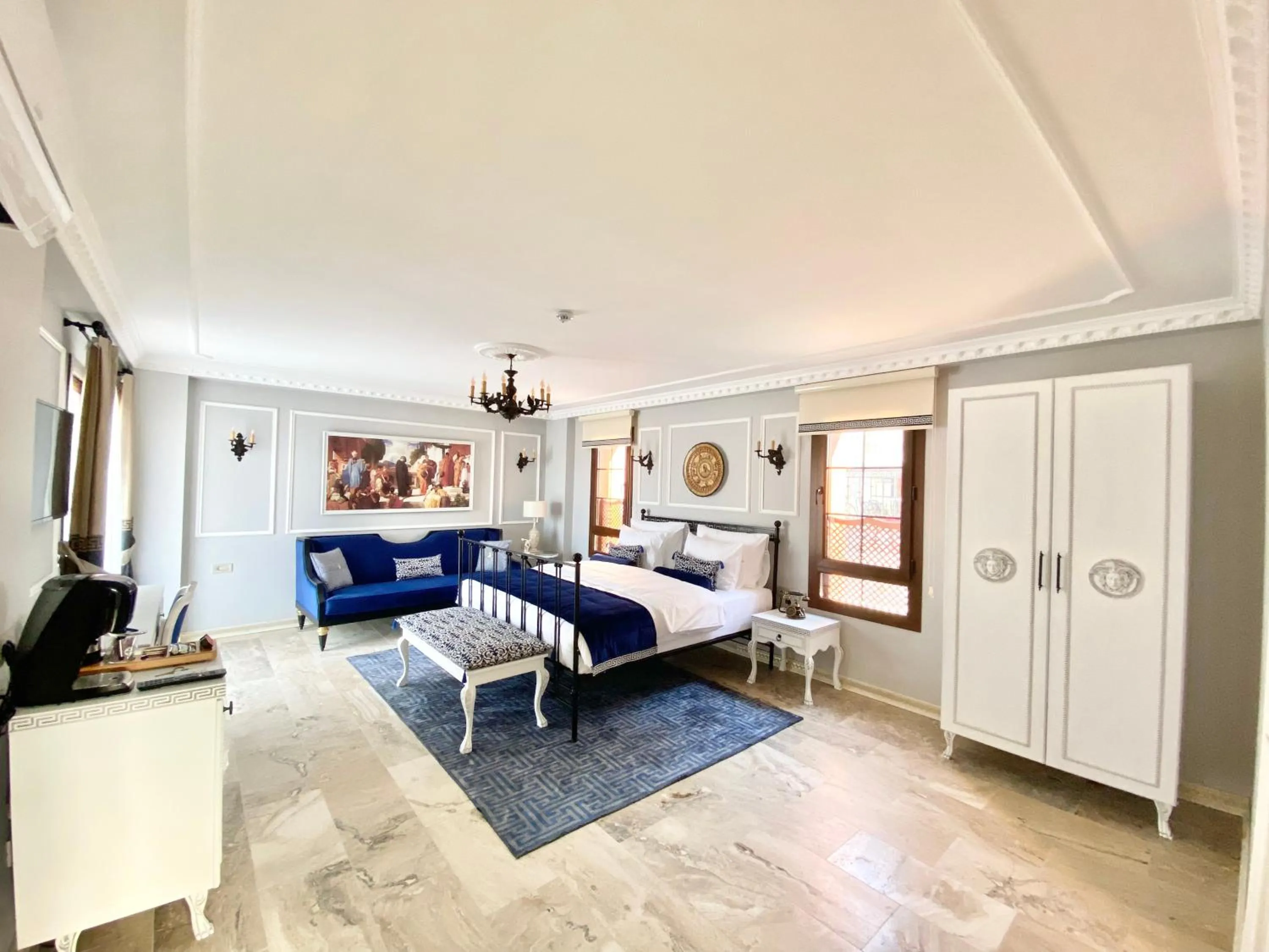 Photo of the whole room, Bed in Villa Ephesus Hotel