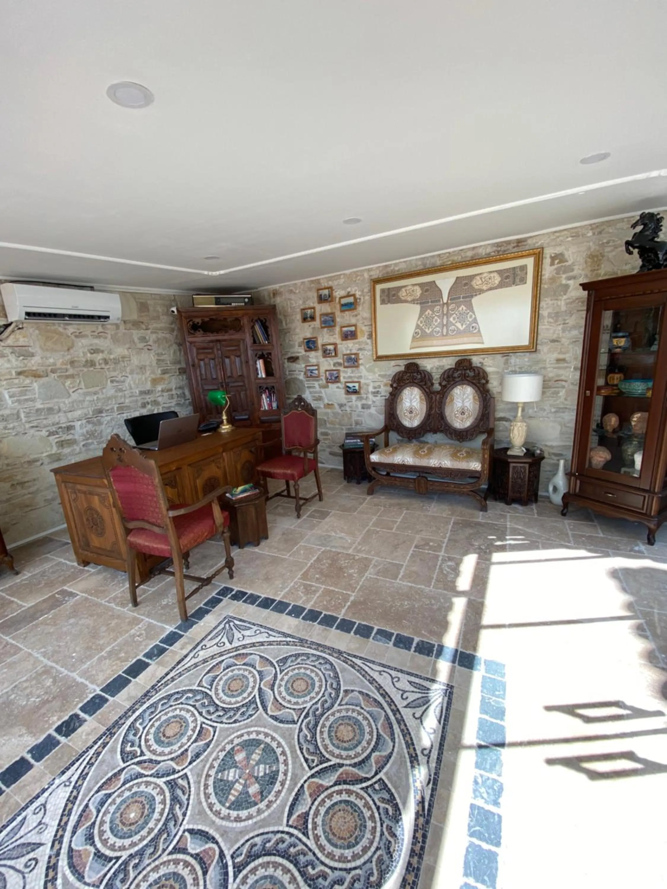 Lobby or reception in Villa Ephesus Hotel