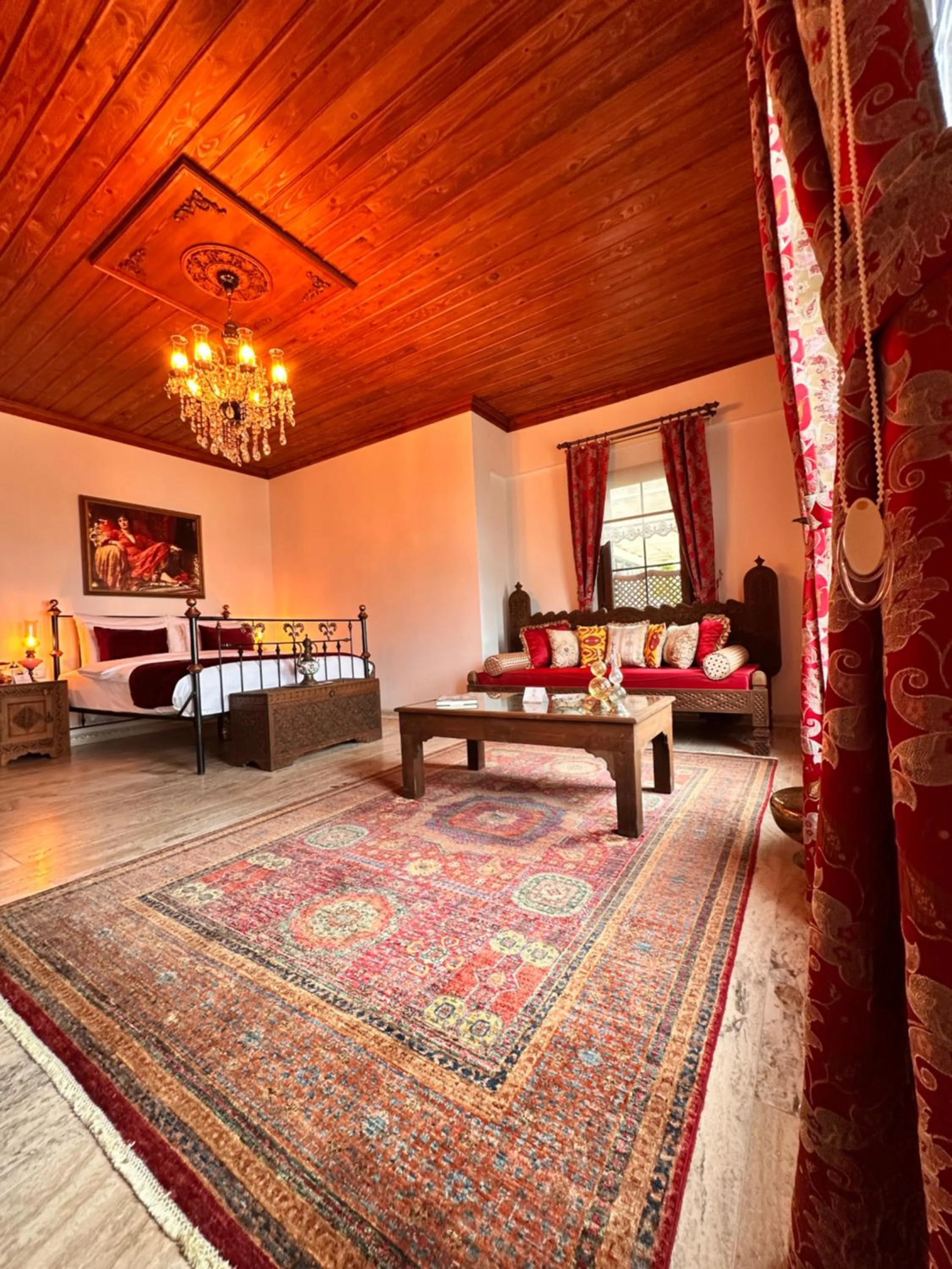 Photo of the whole room, Bed in Villa Ephesus Hotel