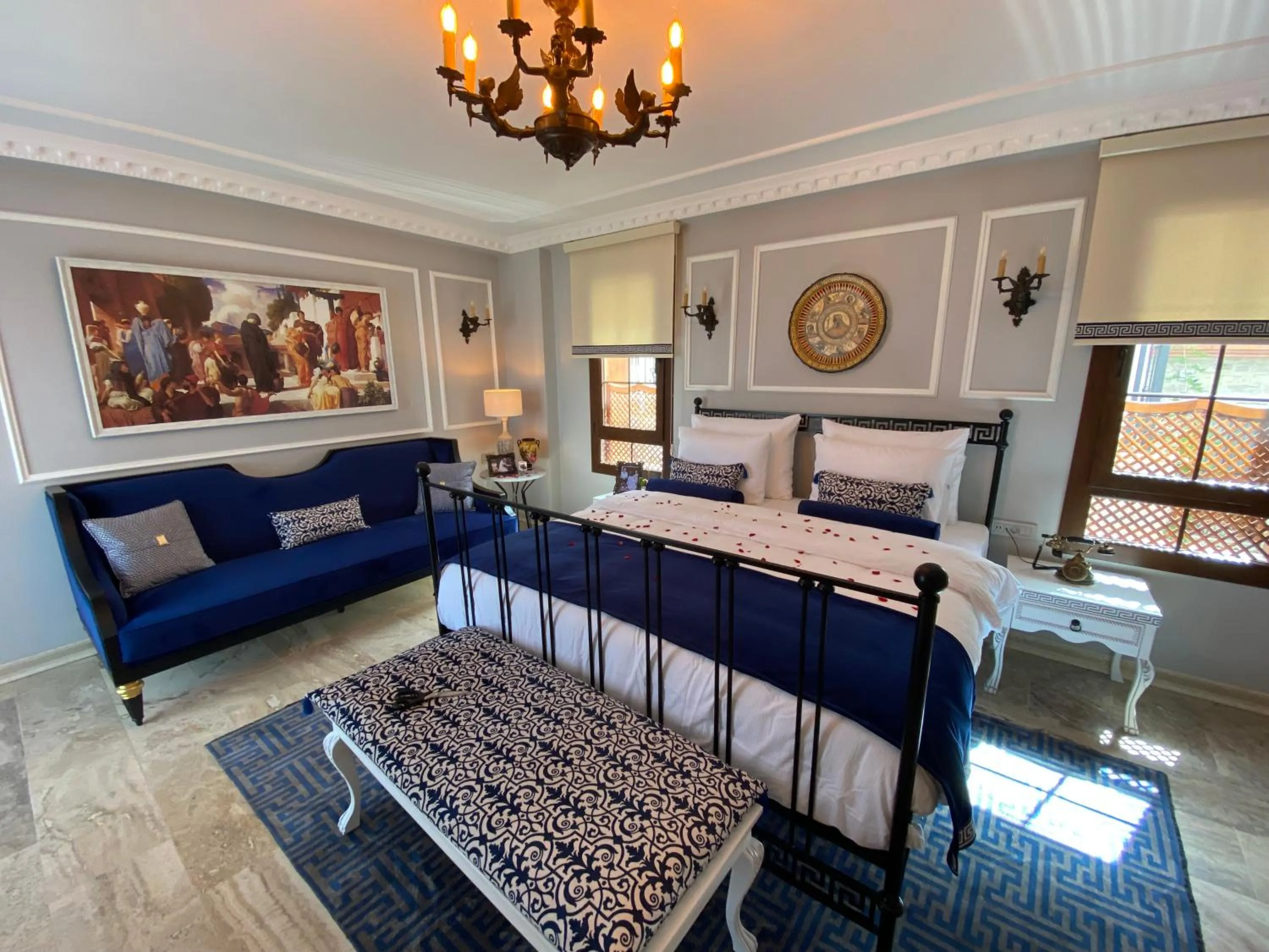 Bed in Villa Ephesus Hotel