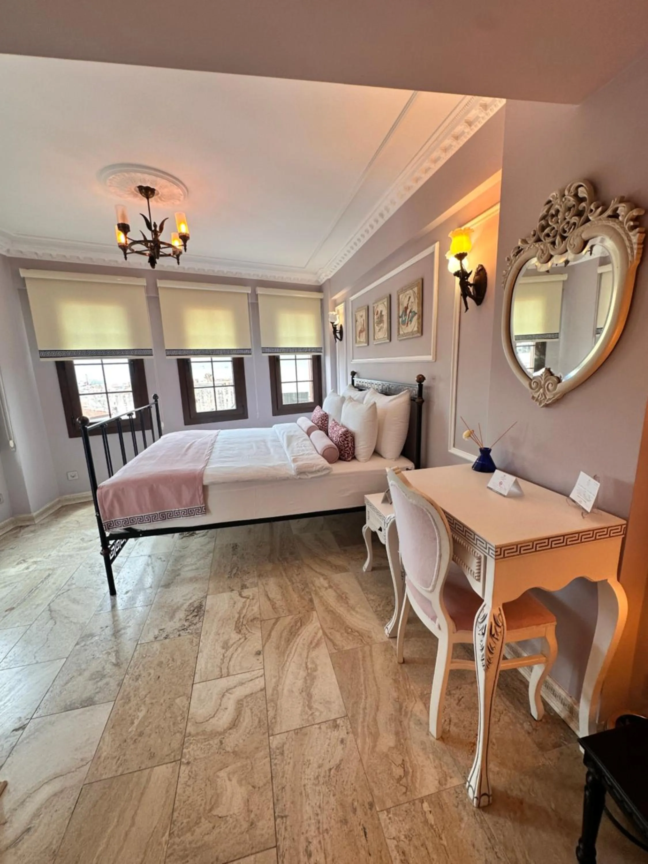 Bed in Villa Ephesus Hotel