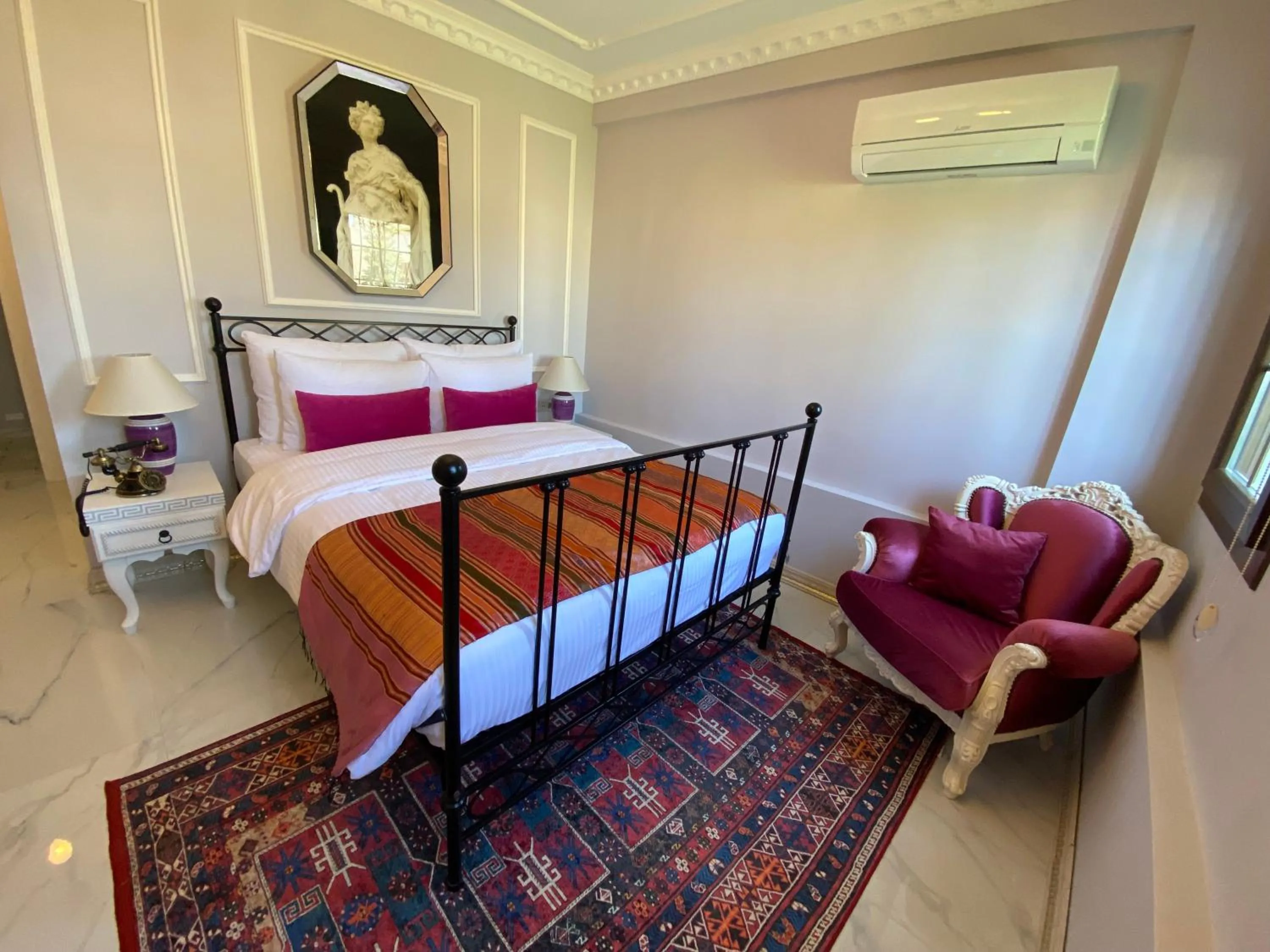 Bed in Villa Ephesus Hotel